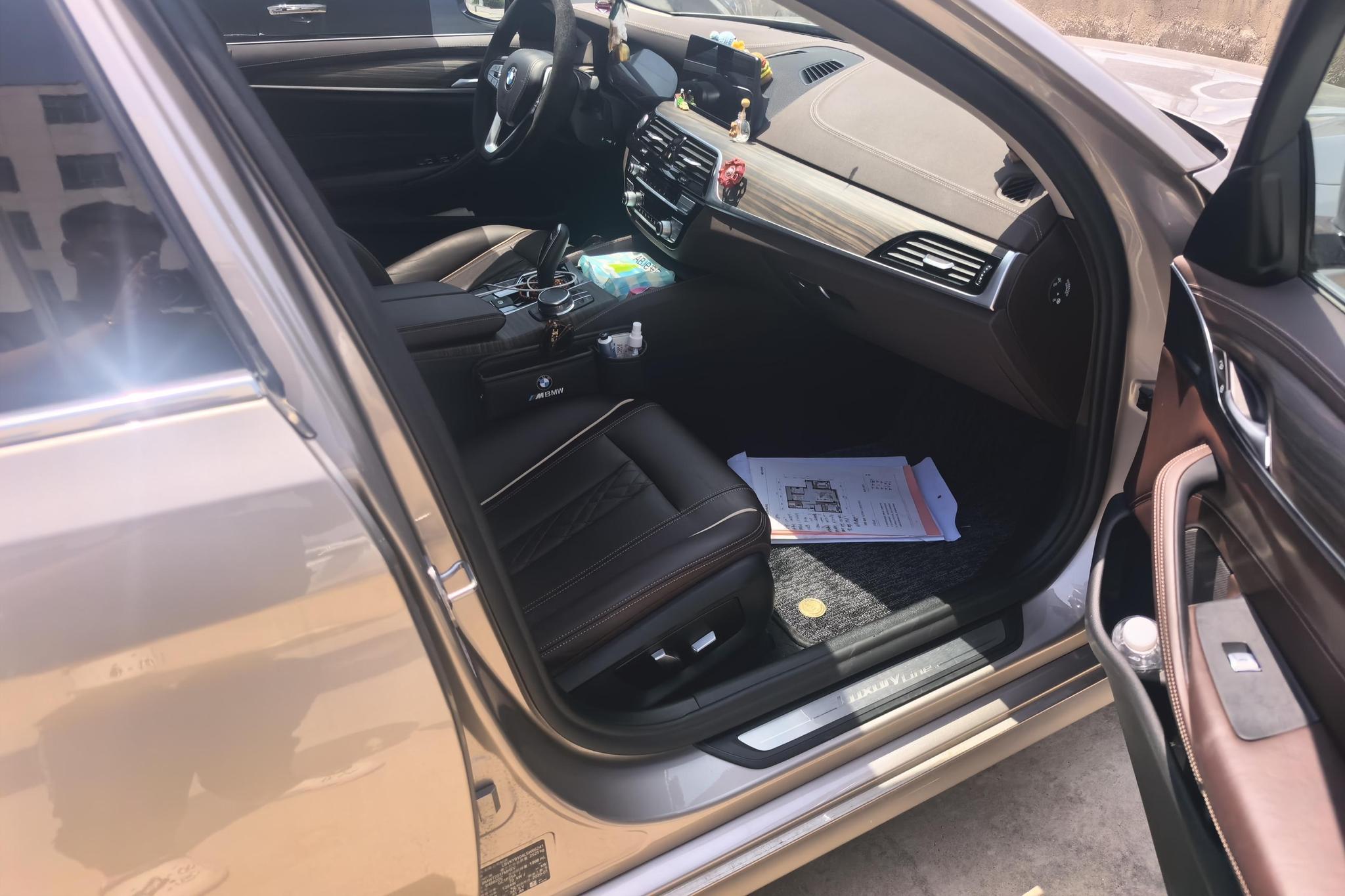 BMW 5 серииPHEV 5 PHEV 2020 530Le Luxury
