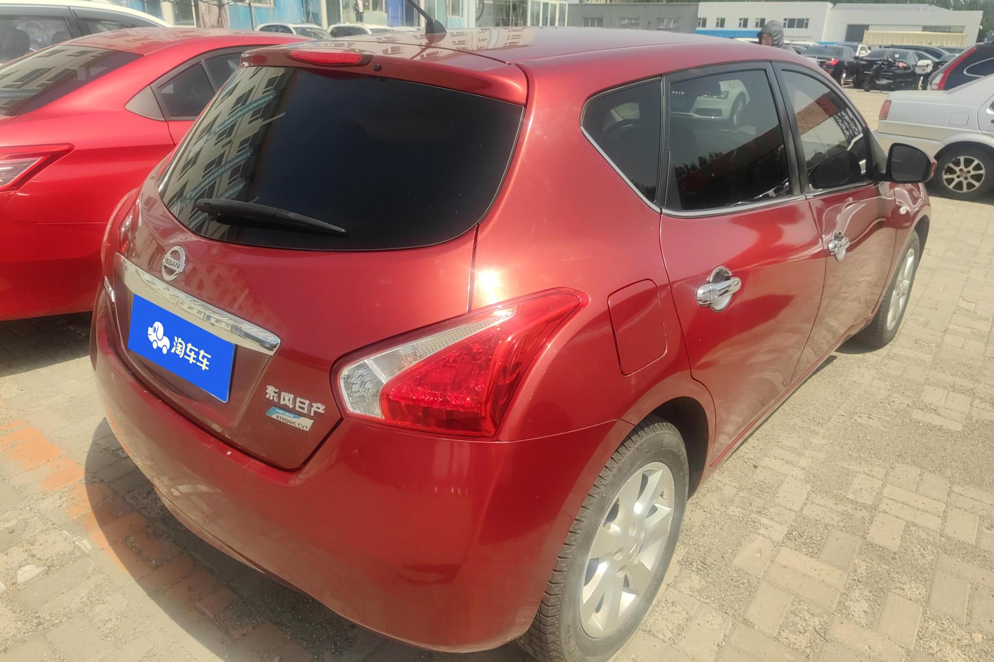 Nissan Tiida 2011 1.6L CVT Comfort