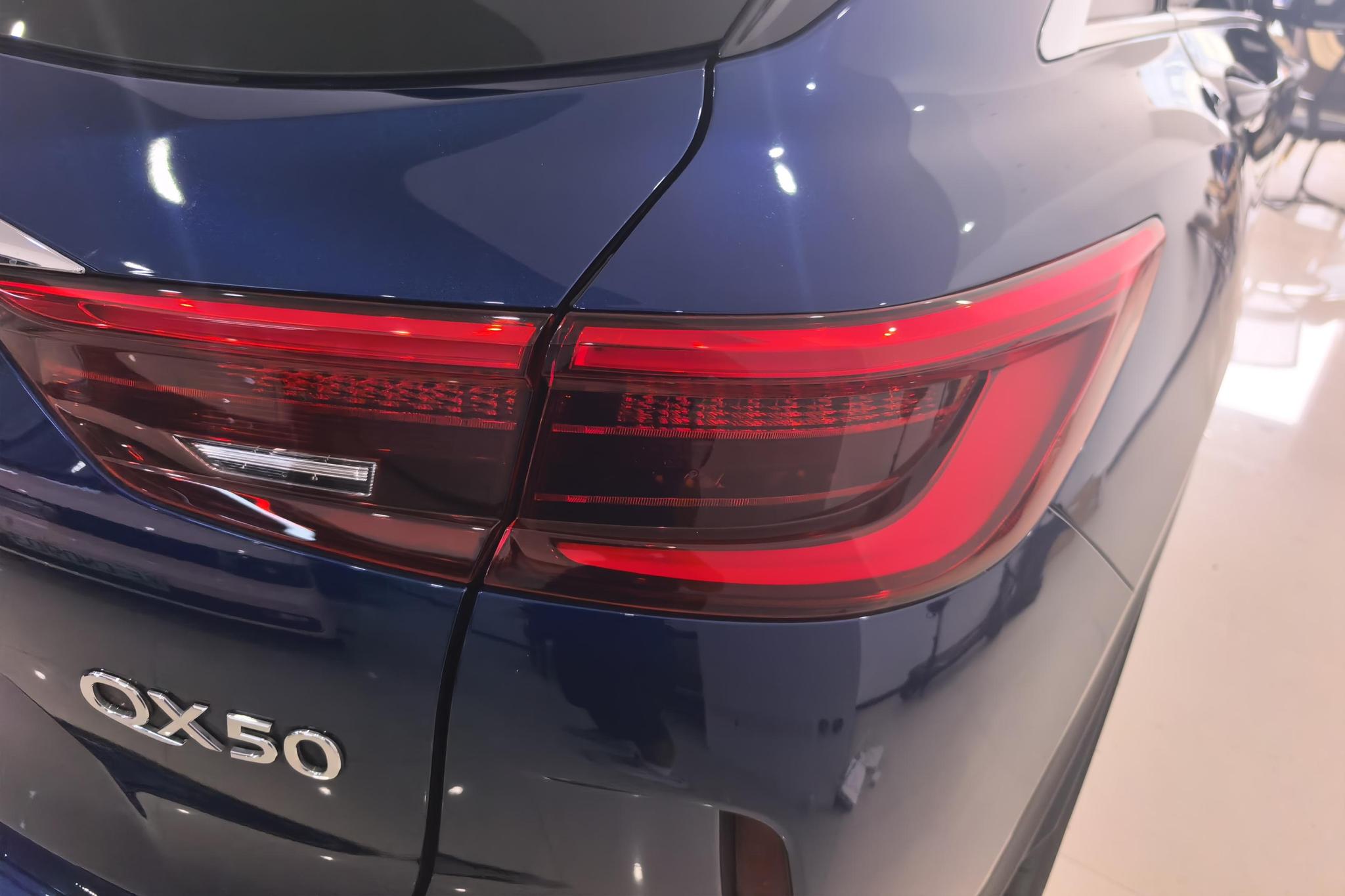 Infiniti QX50 2020 2.0T