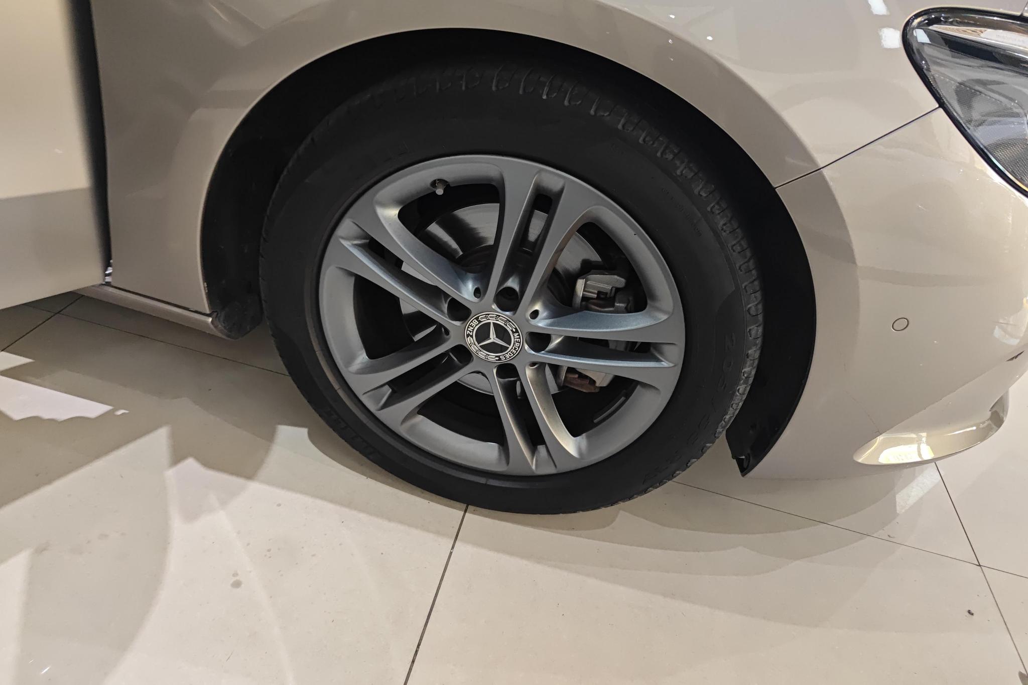Mercedes-Benz B-Class B 2020 B 200