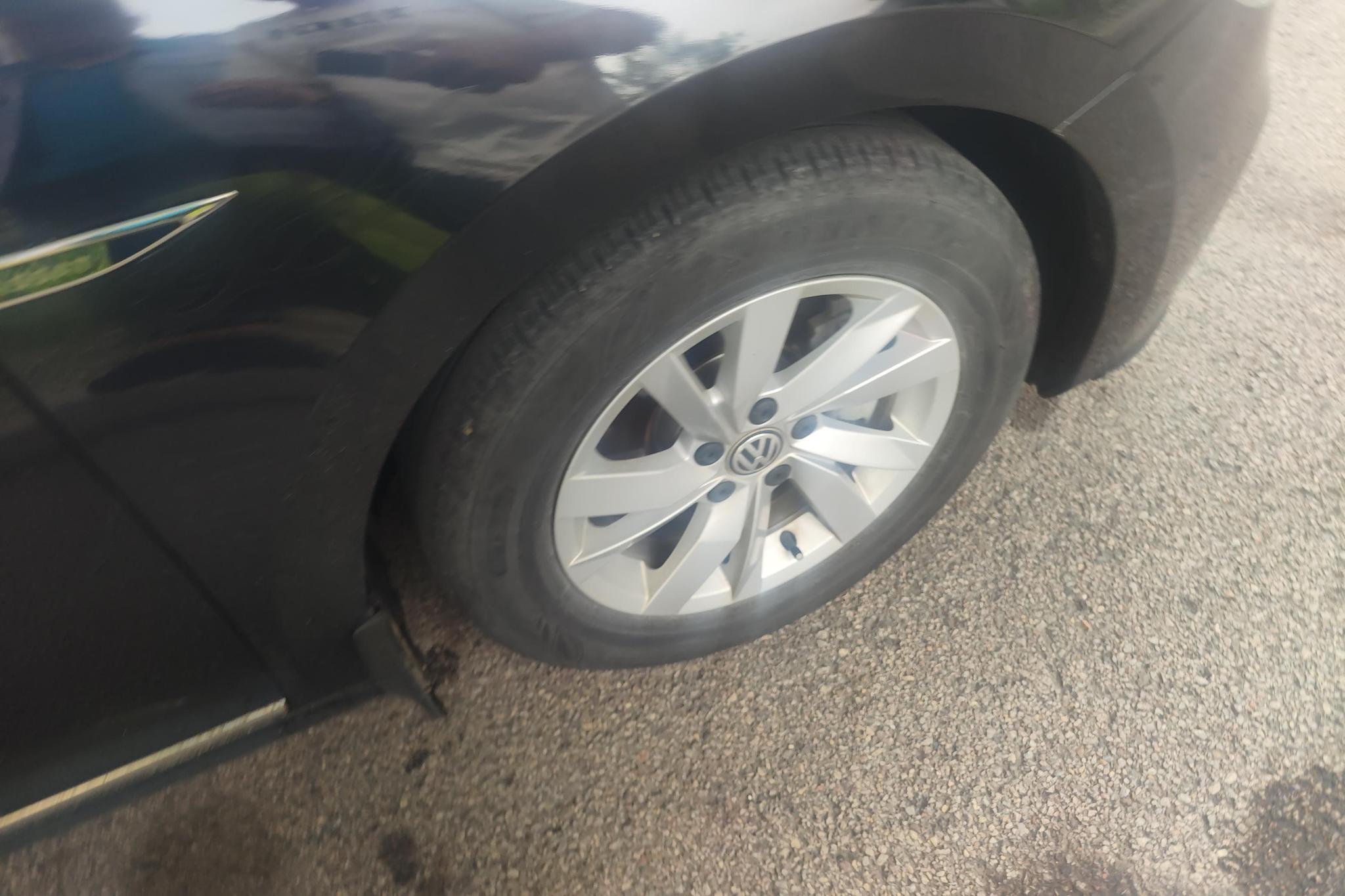 Volkswagen Passat 2019 280TSI VI