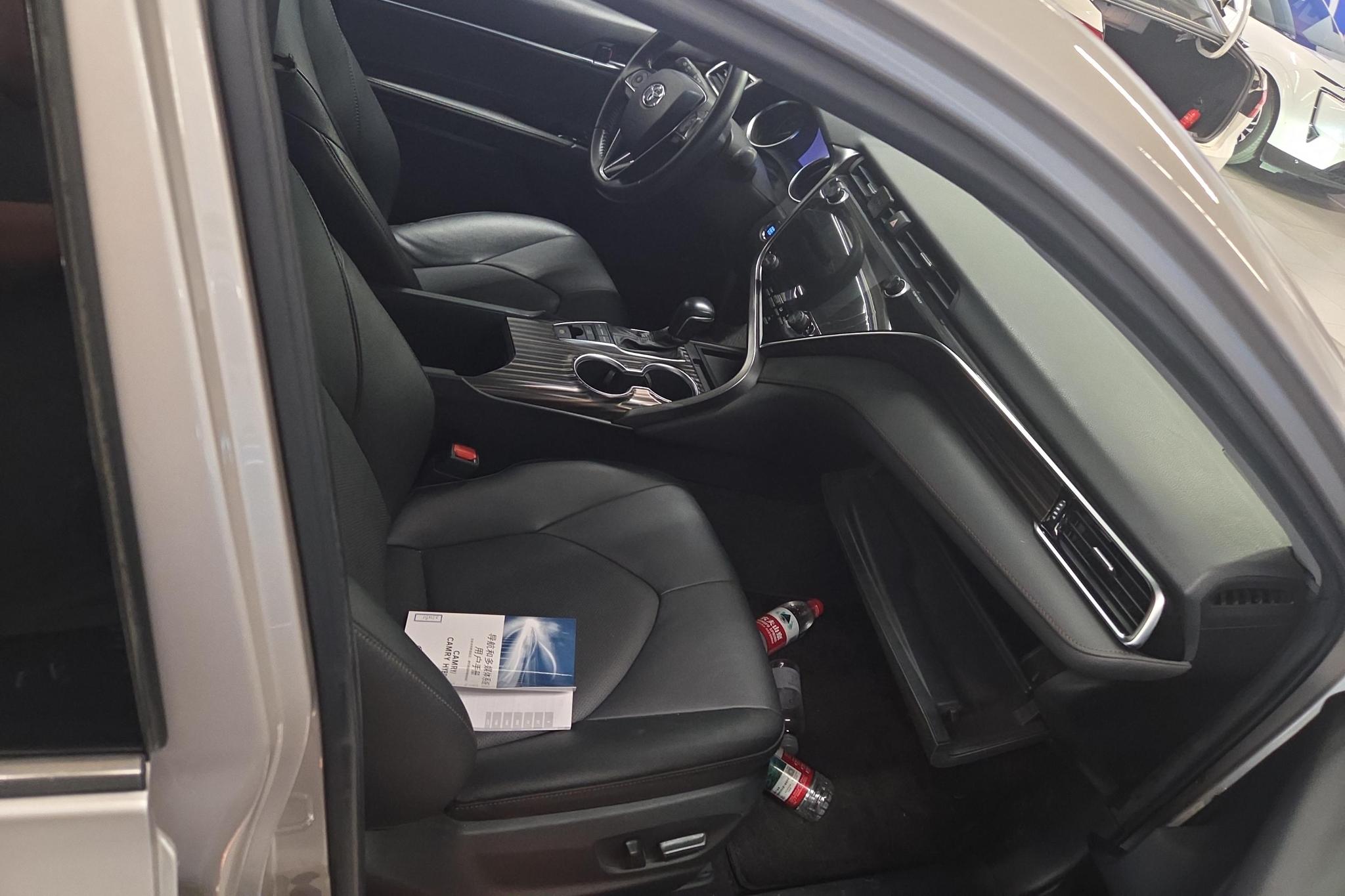 Toyota Camry id 4438056 из Китая 10