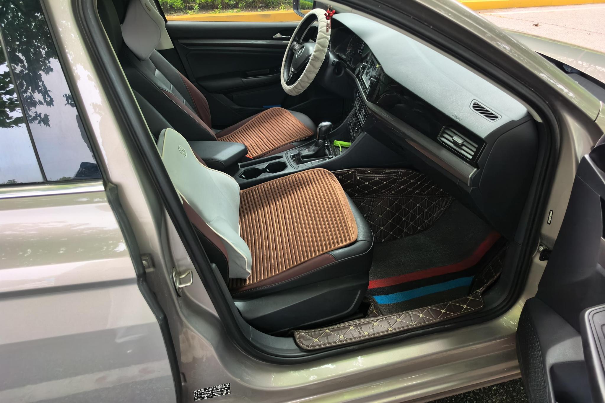 Volkswagen Bora 2020 1.5L AT Comfort