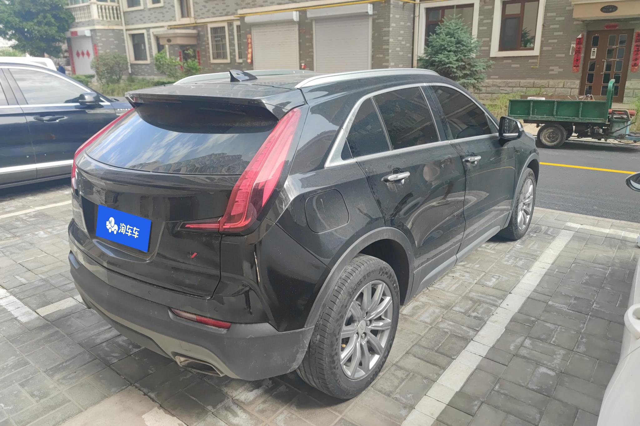 Cadillac XT4 2020 28T Lead