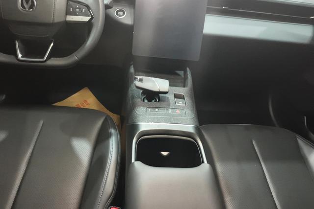 Changan Eado 2025 1.5 T DCT 500 Bar Premium — фото 15