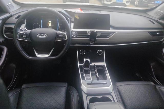 Chery Tiggo 8 2019 1.6 TGDI AT — фото 13