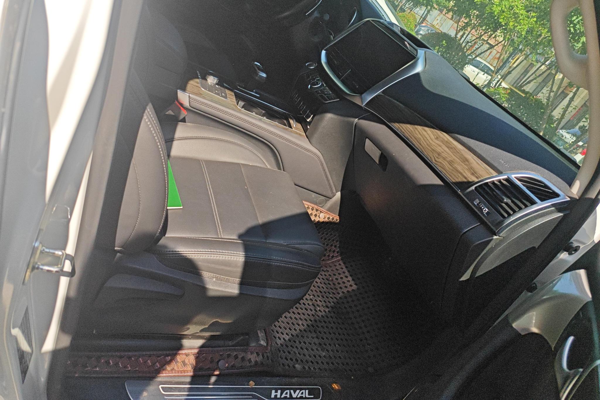 Haval H9 2022 2.0T Elite 5 мест