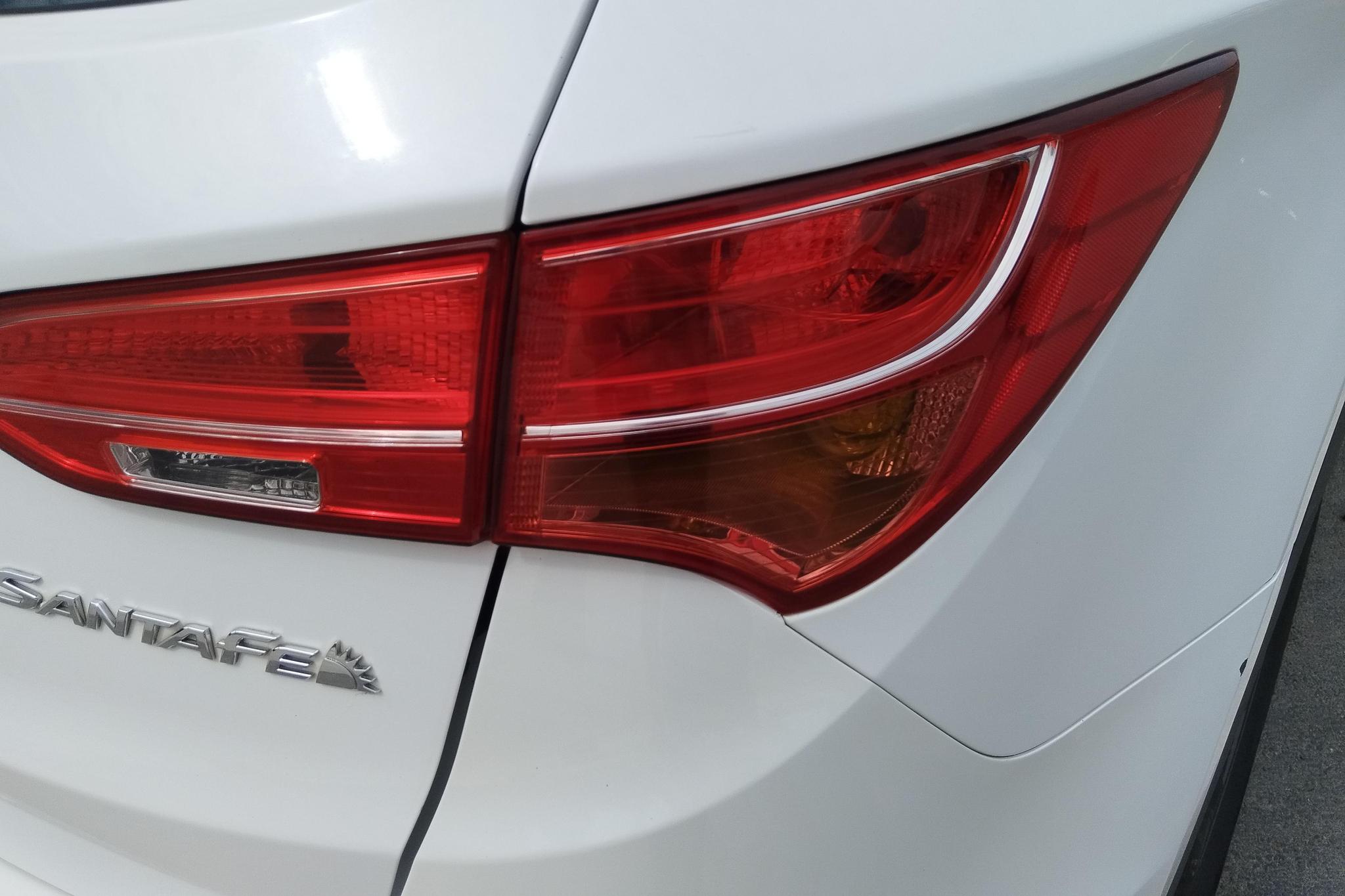 Hyundai Santa Fe 2015 2.0T AT 5 мест