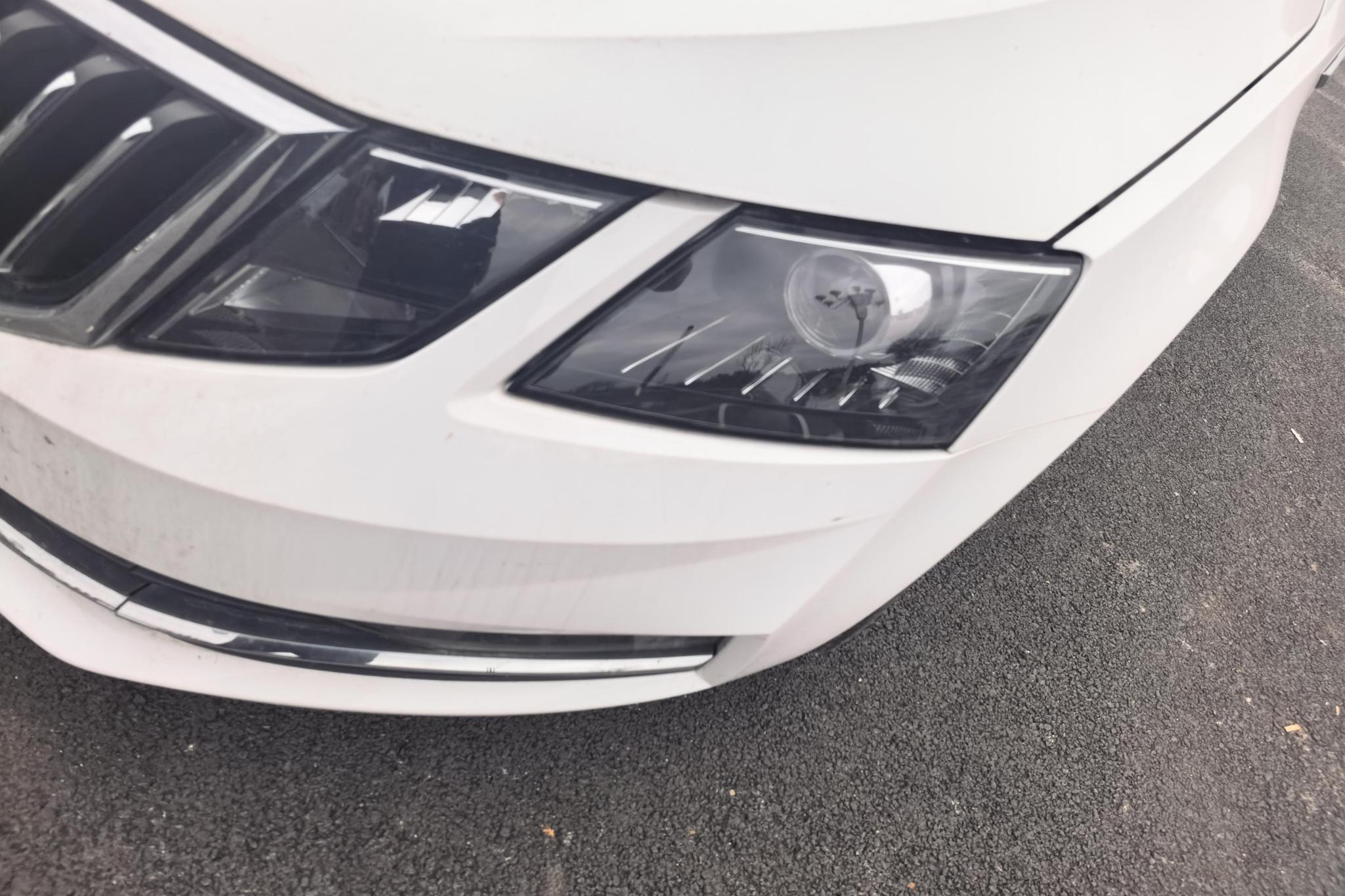 Skoda Octavia 2019 1.5L AT Luxury