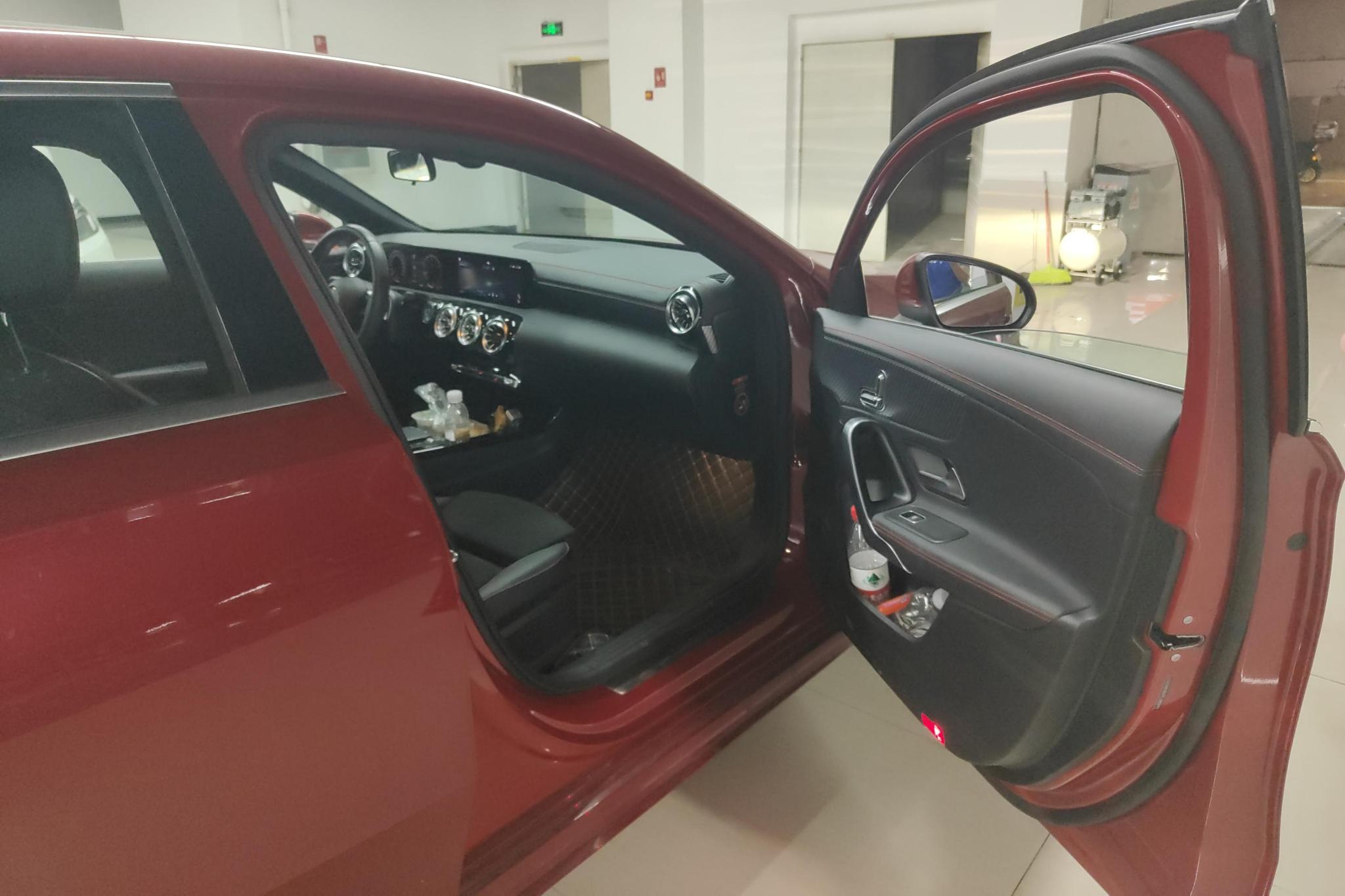 Mercedes-Benz A-Class A 2023 A 200 L Sport Fashion