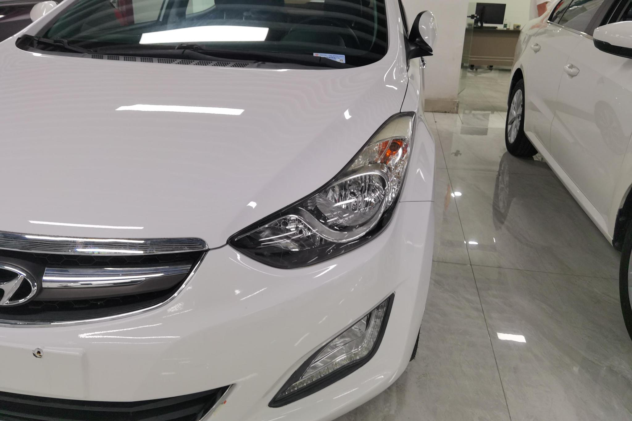 Hyundai Elantra 2015 1.6L AT Lead
