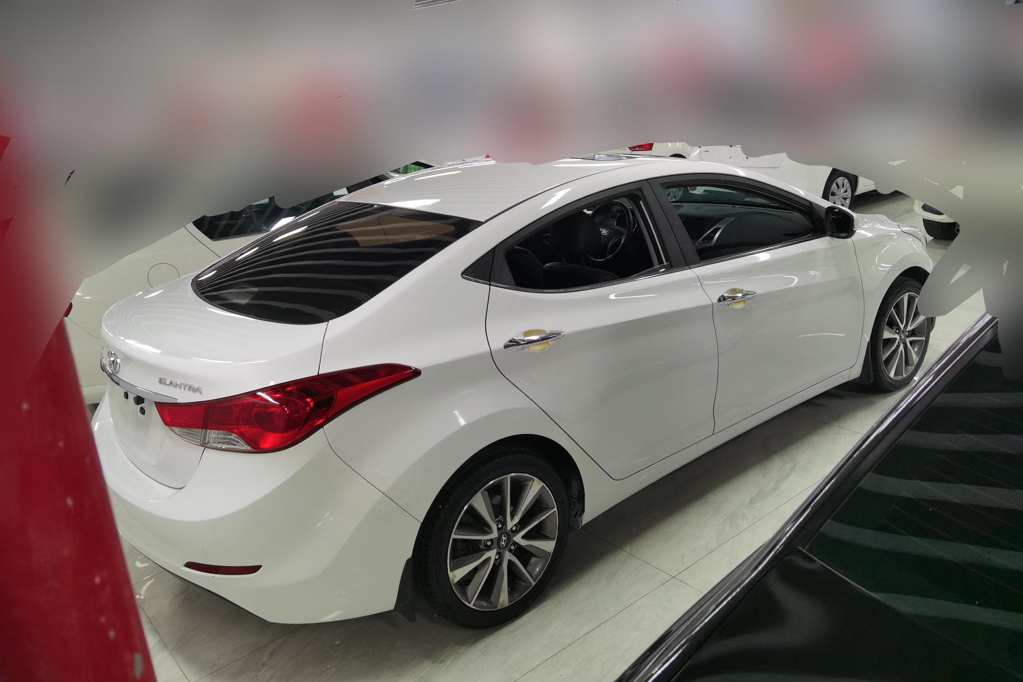 Hyundai Elantra 2015 1.6L AT Lead