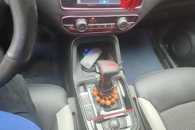 Qoros 5 2018 1.6 T ATPremium — фото 15