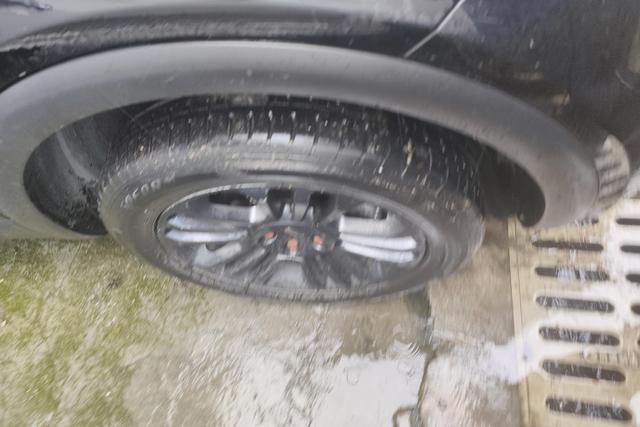 Qoros 5 2018 1.6 T ATPremium — фото 5