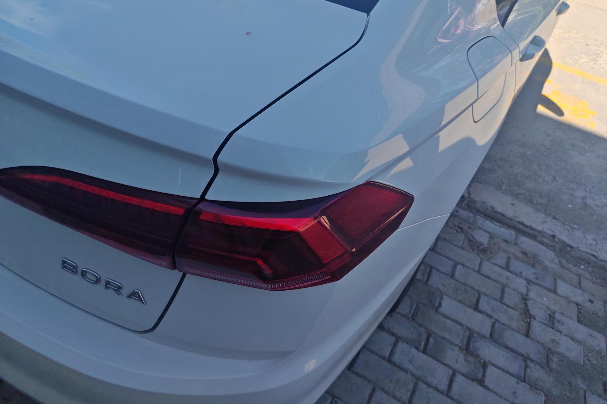 Volkswagen Bora 2021 1.5L AT Fashion Smart Connect