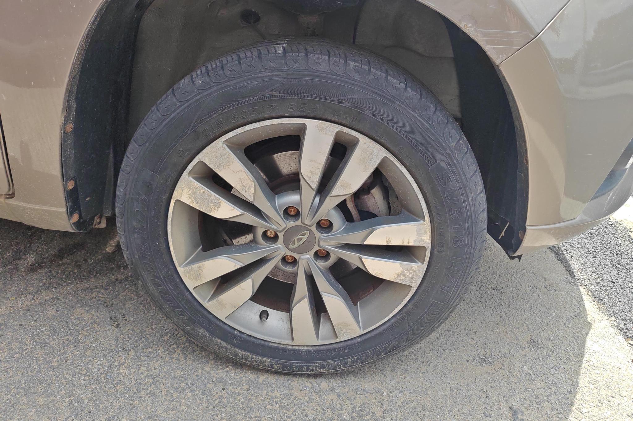 Chery Tiggo 3 3 2016 1.6L MT