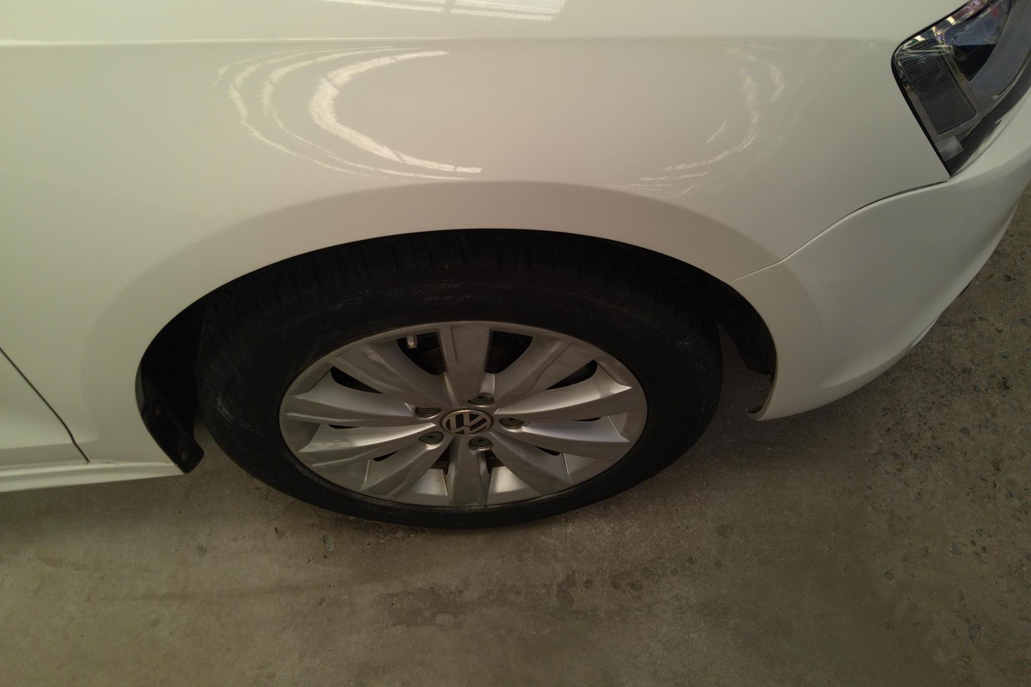 Volkswagen Sagitar 2014 1.4TSI AT Luxury