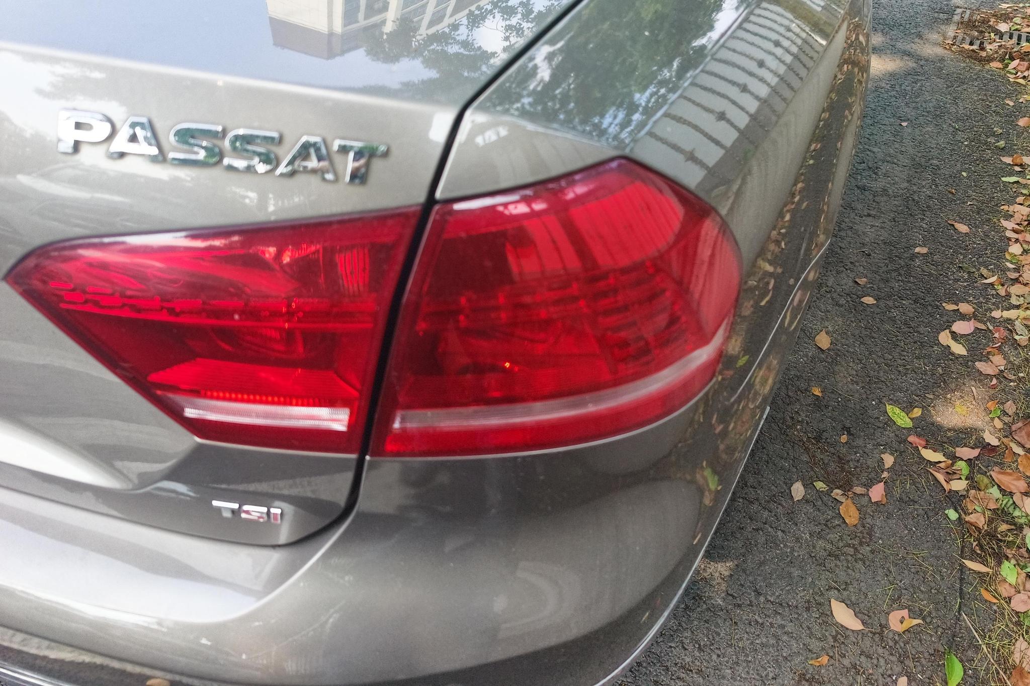 Volkswagen Passat 2015 1.8TSI DSG
