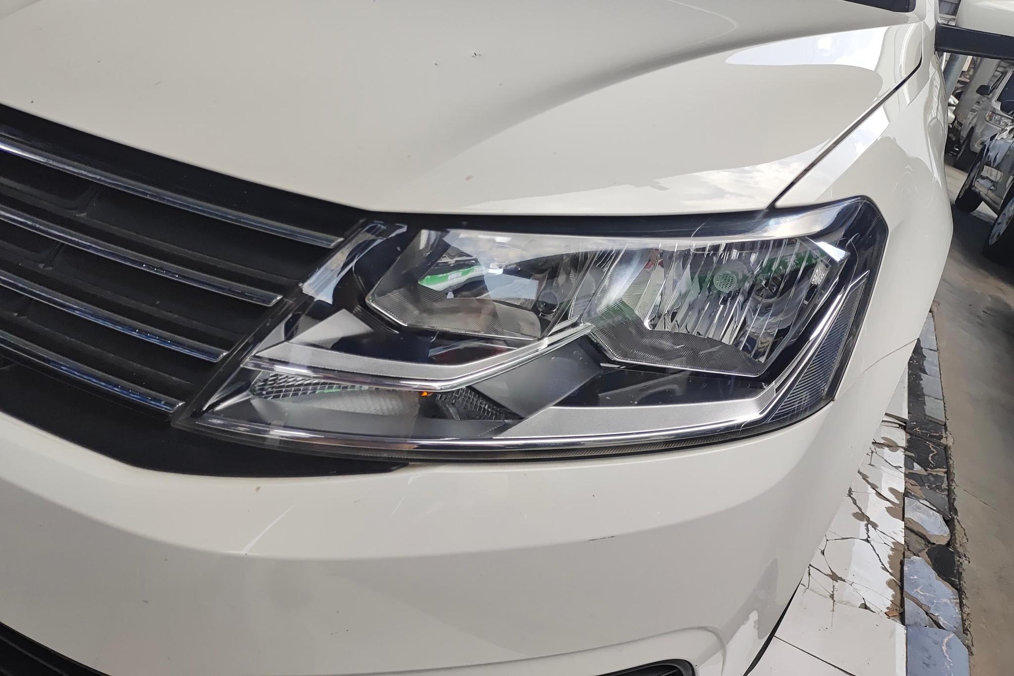 Volkswagen Lavida 2017 1.6L AT