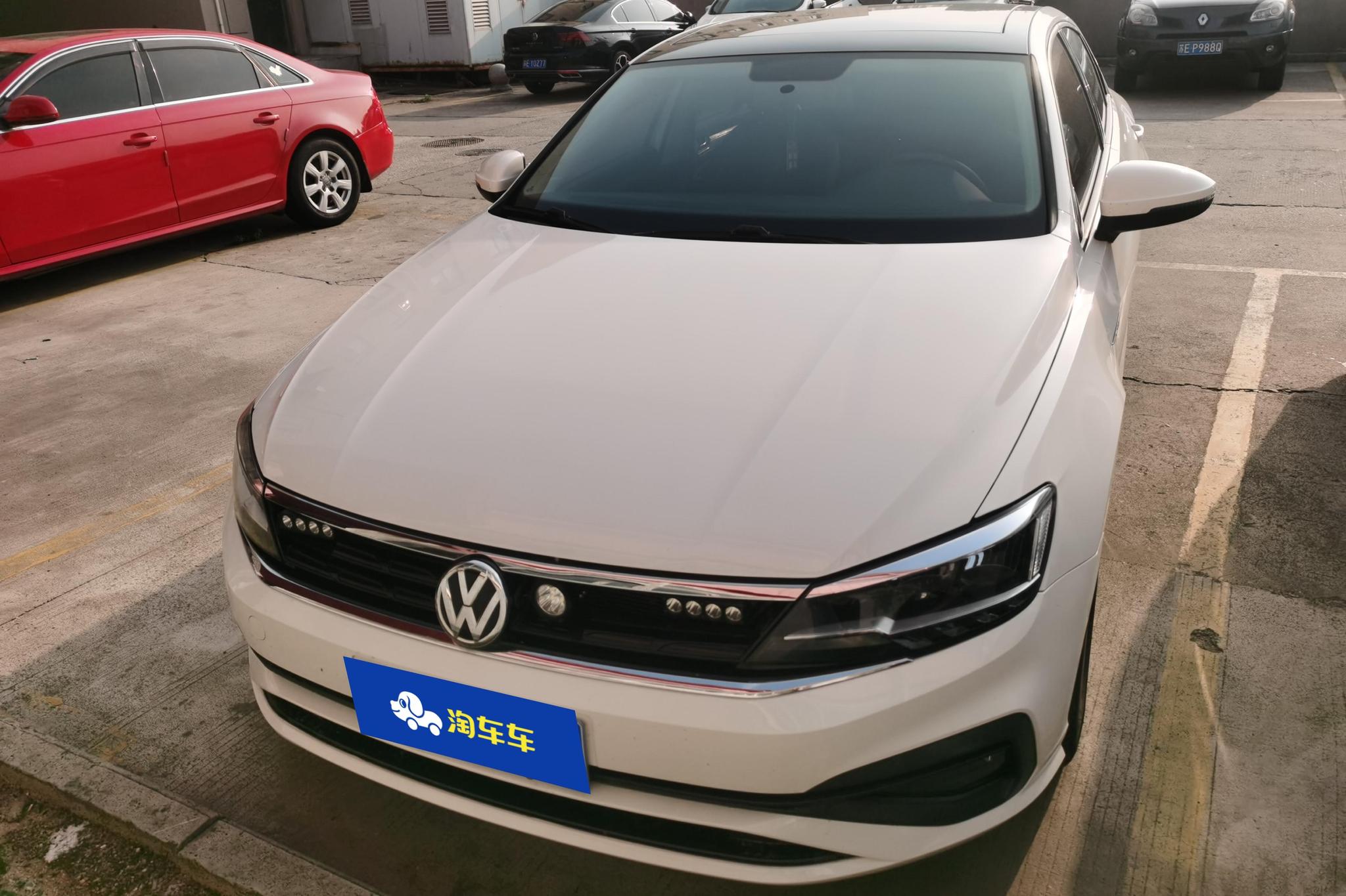 Volkswagen Lamando 2019 230TSI DSG VI