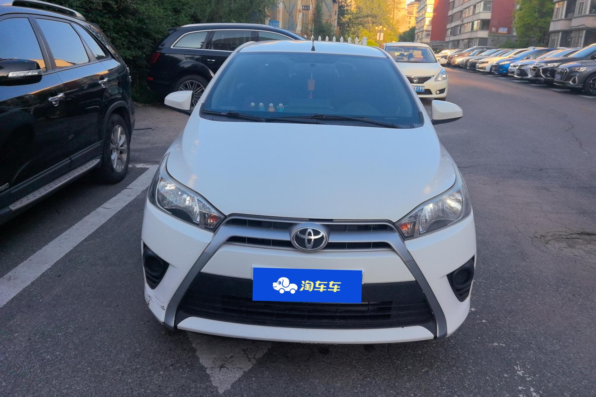 Toyota Yaris L Zhixuan YARIS L 2015 1.5E AT