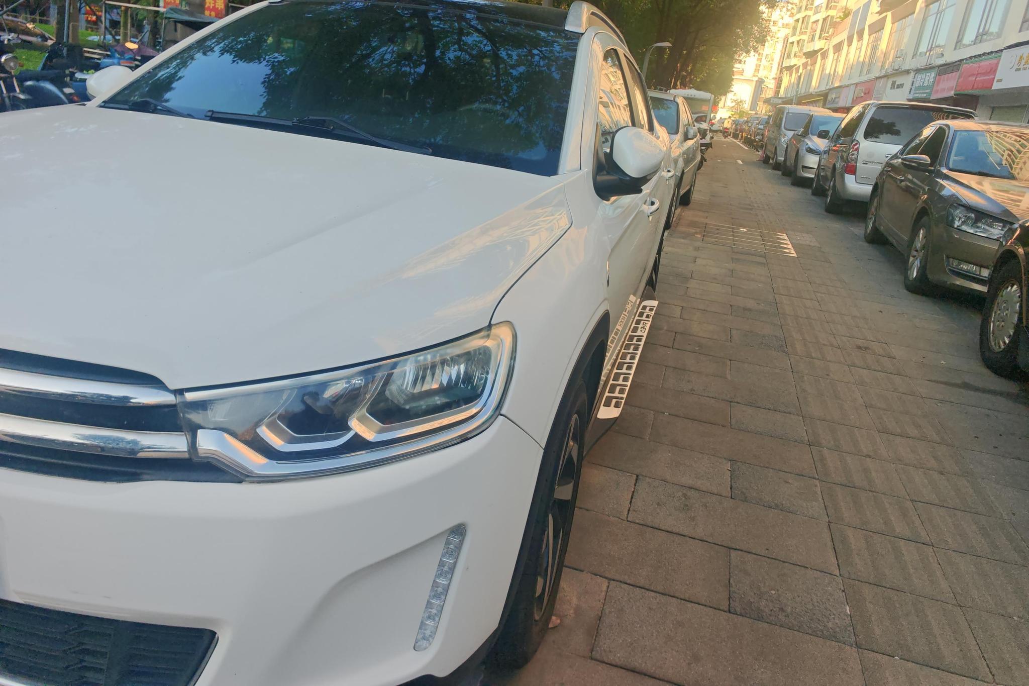 Citroen C3-XR 2015 1.6THP AT Flagship