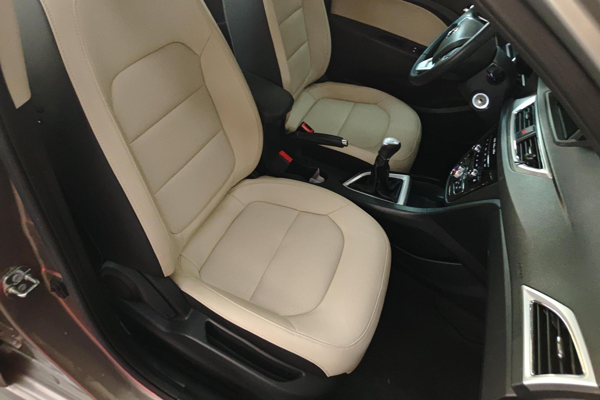 Changan V7 2016 1.6L MT IV
