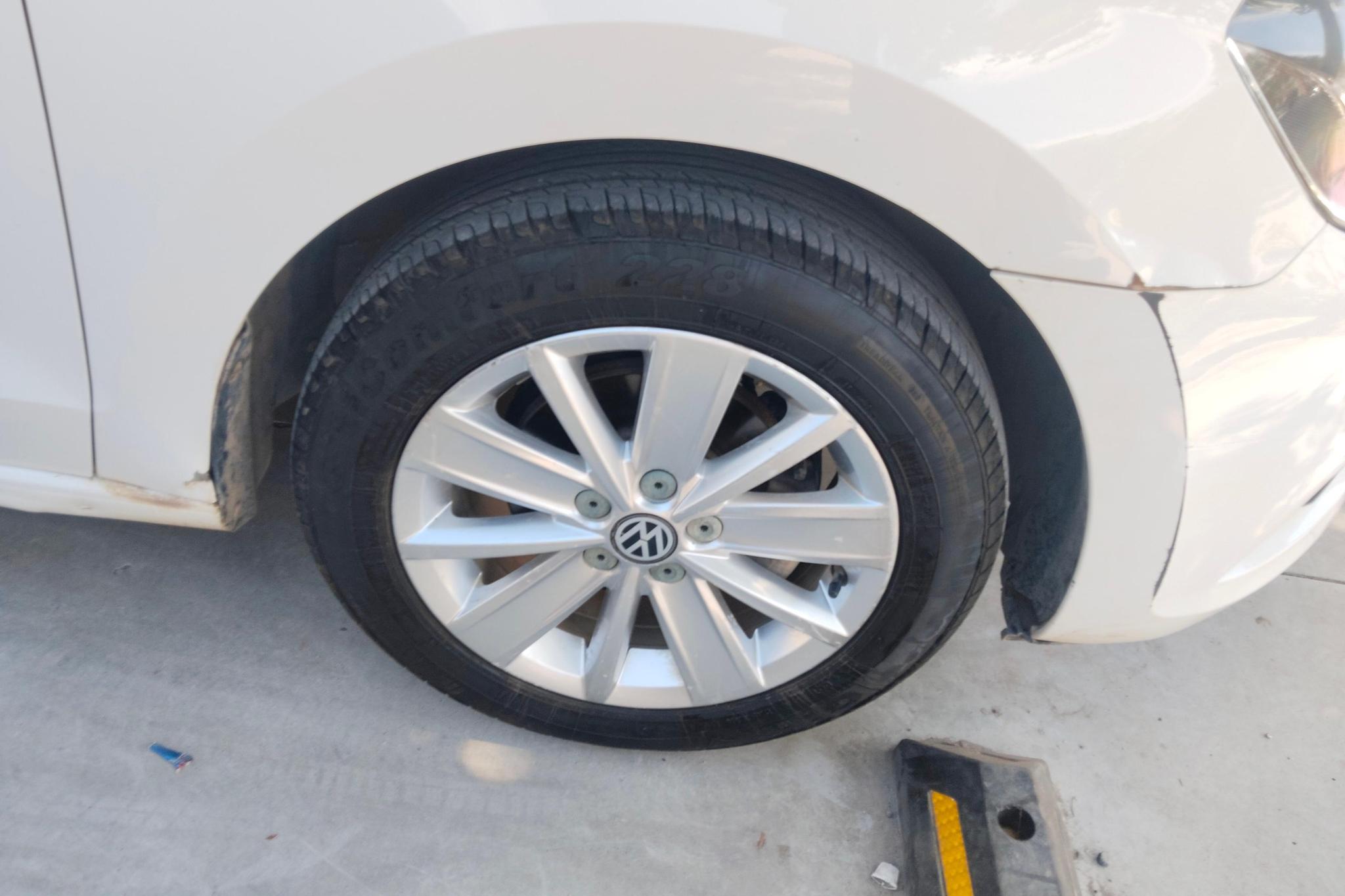 Volkswagen Jetta 2013 1.4L MT Fashion