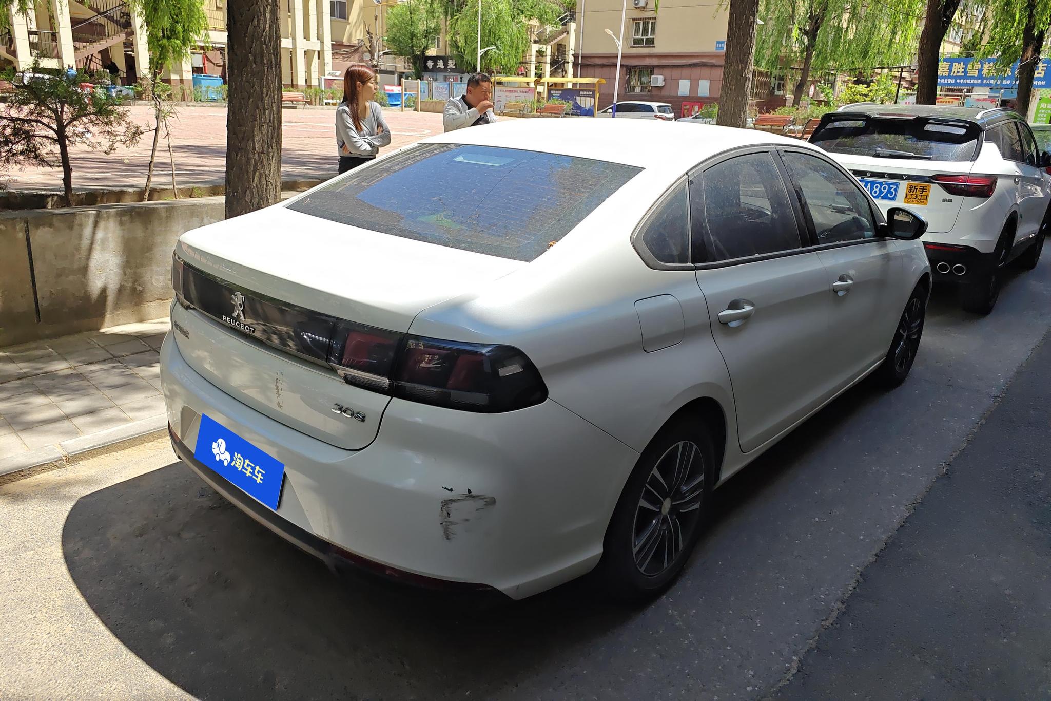 Peugeot 308 2016 1.6L AT Fashion