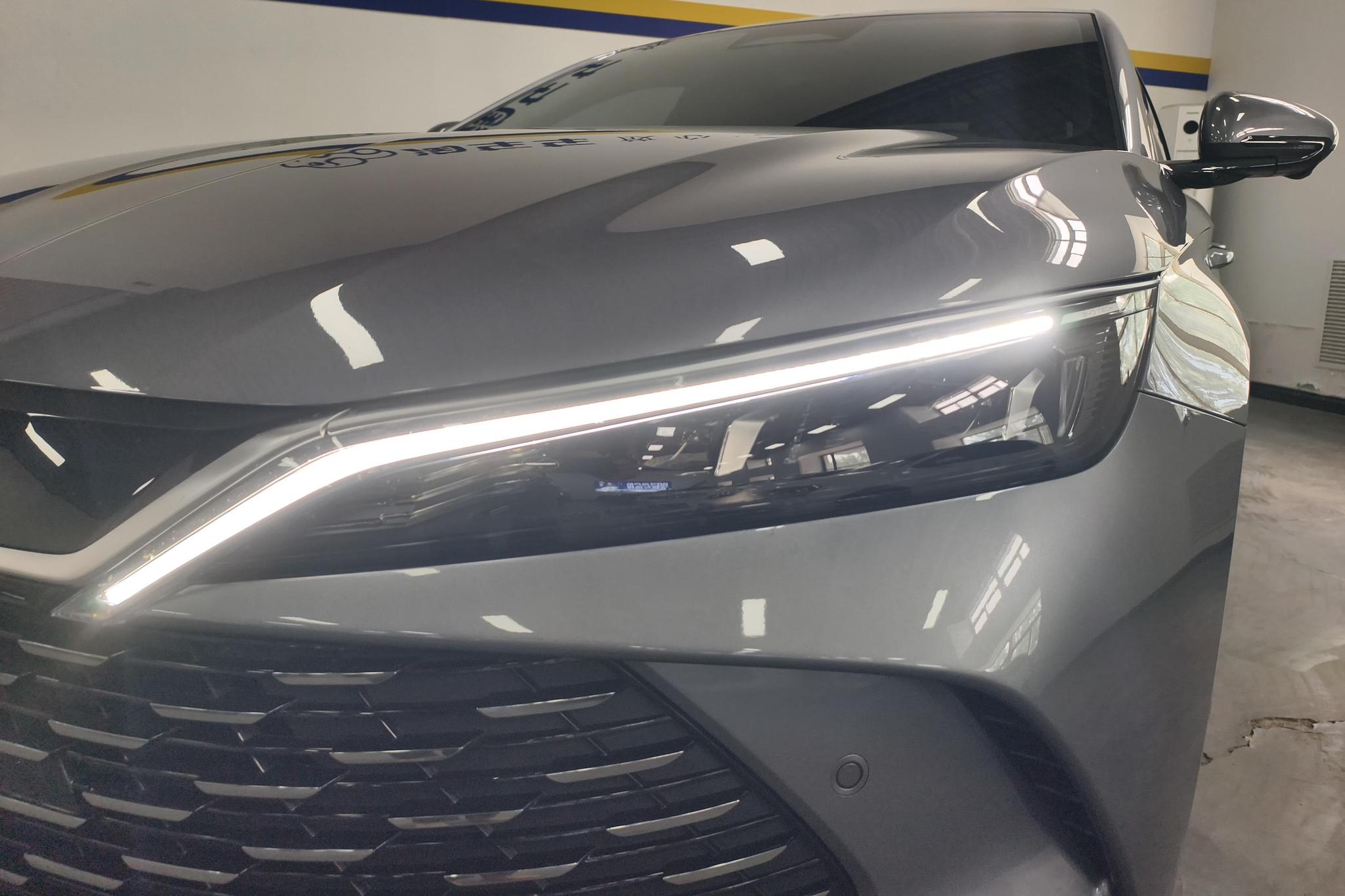 BYD Qin L L DM 2025 Smart Drive DM-i 80KM Lead