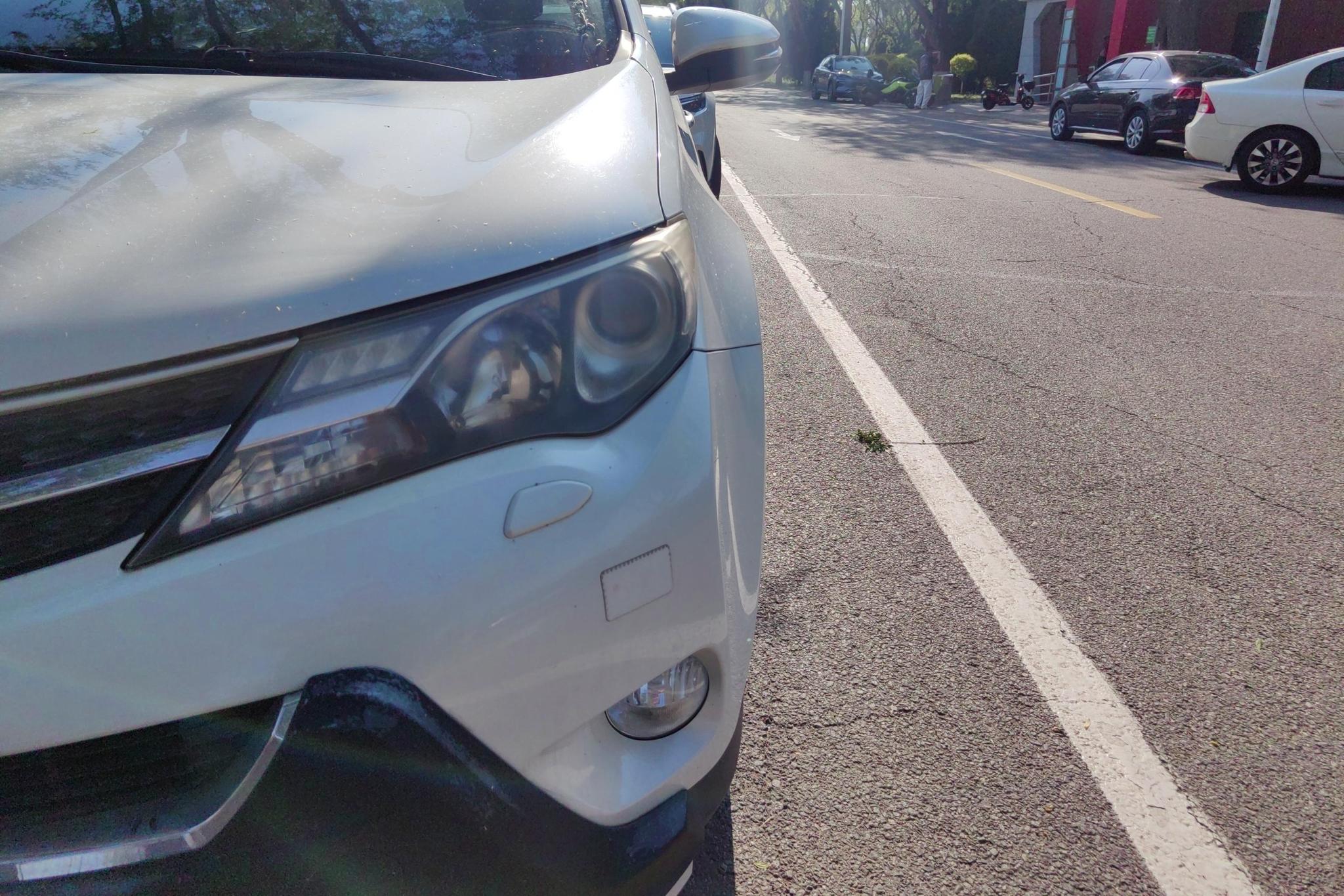 Toyota RAV4 2013 2.5L AT Elite