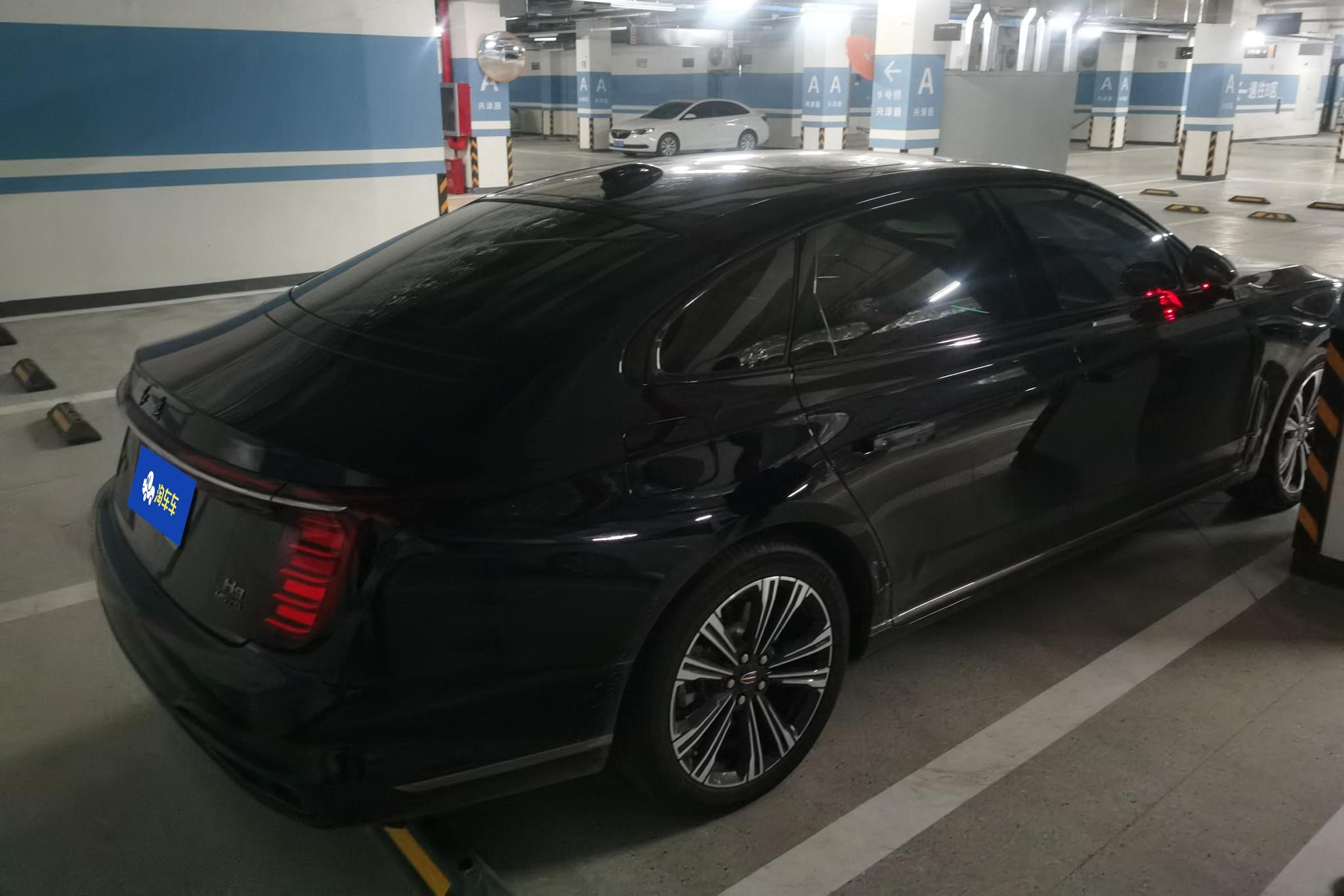 Hongqi H9 2024 2.0T