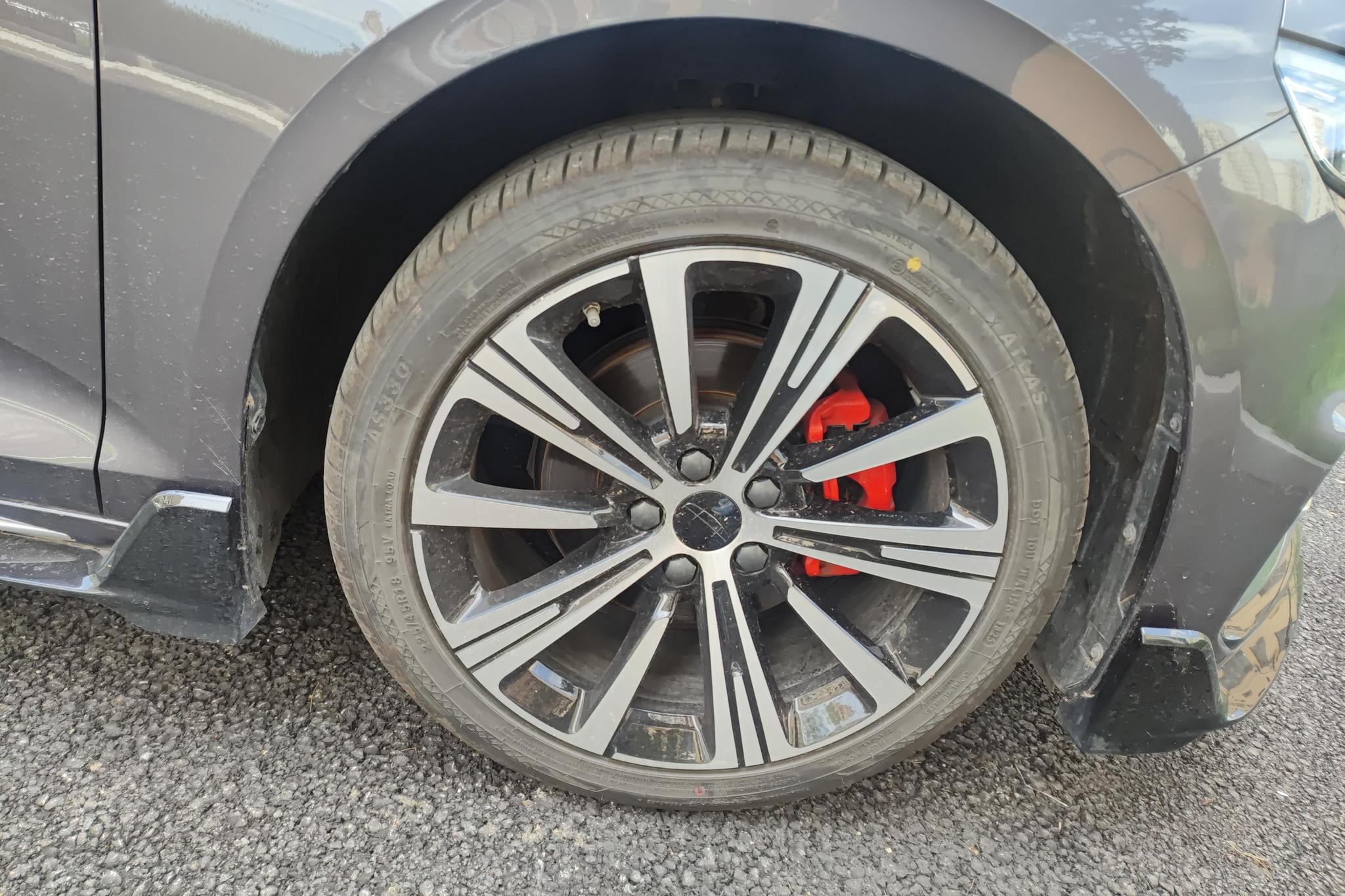 Geely Preface 2025 1.5T