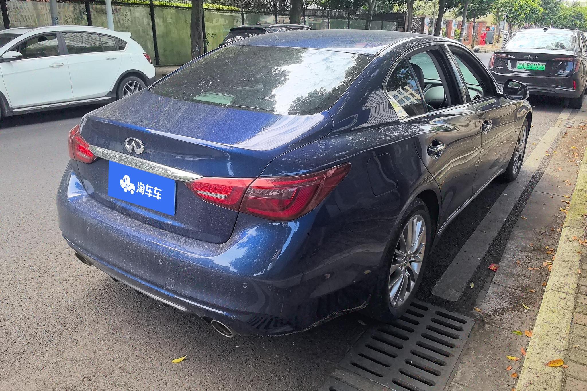 Infiniti Q50L 2018 2.0T V