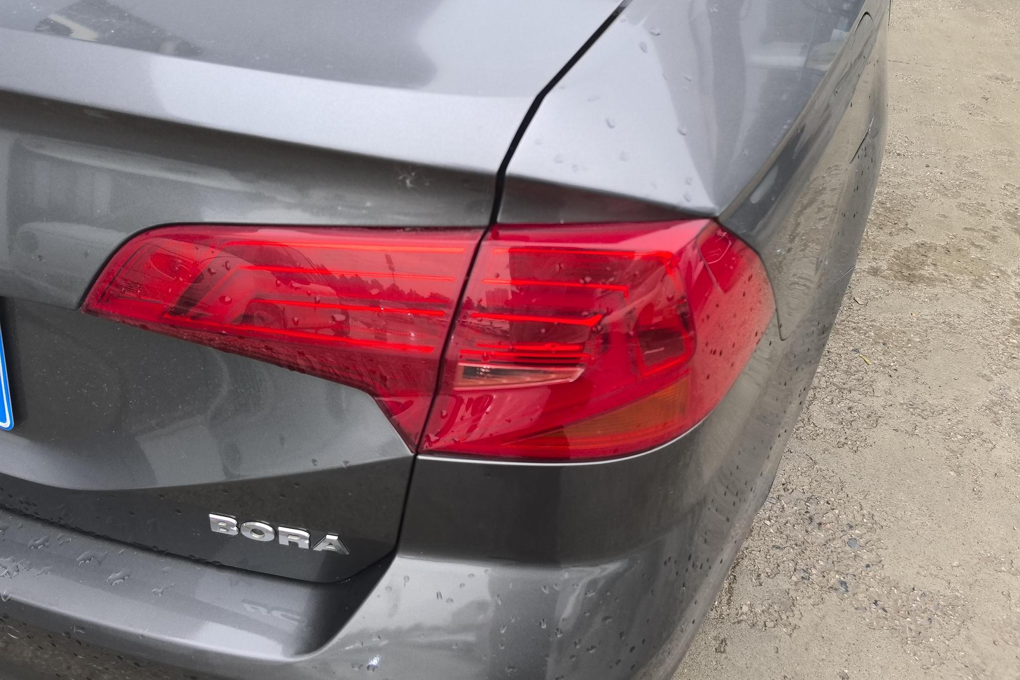 Volkswagen Bora 2016 1.6L AT Fashion