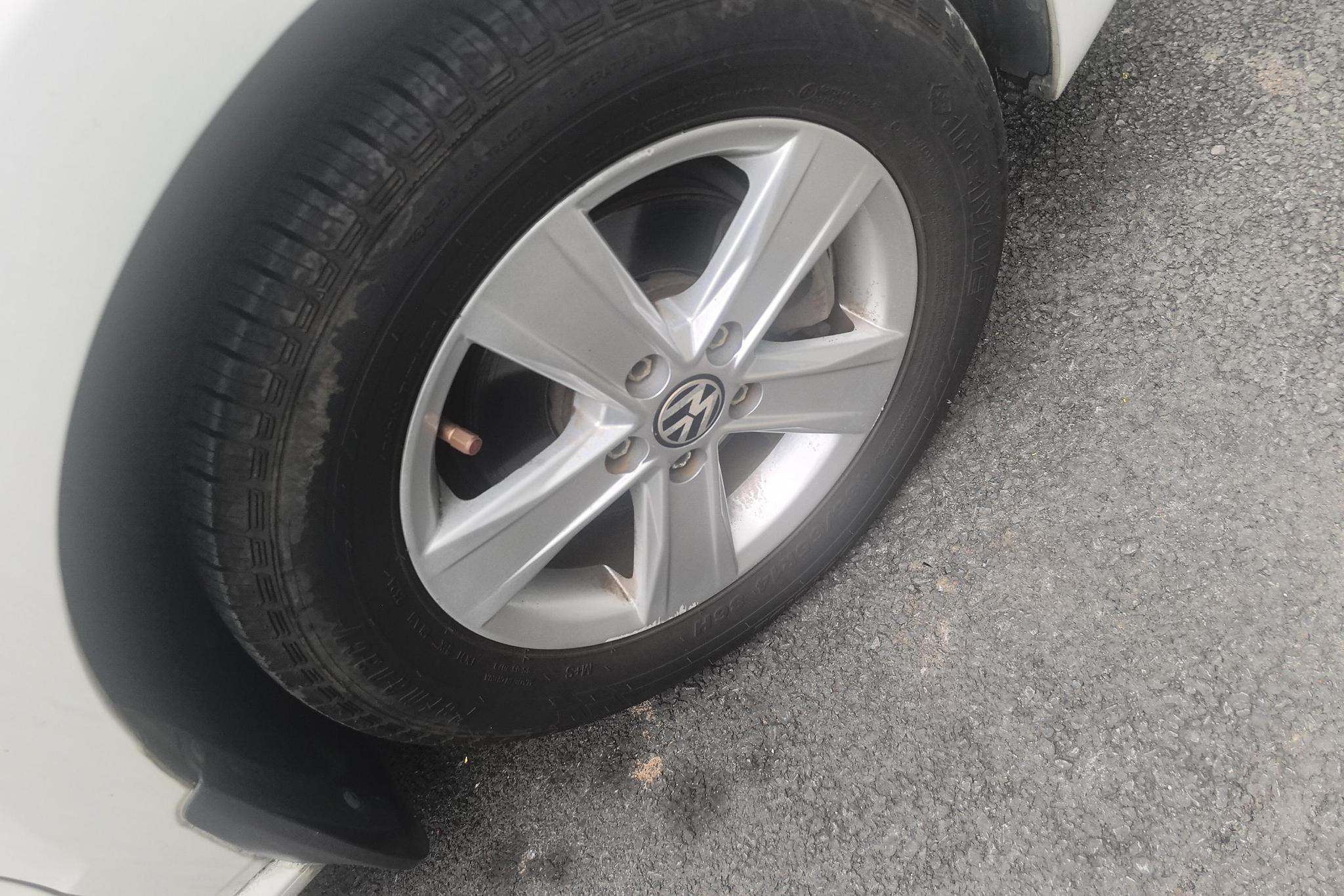 Volkswagen Polo 2016 1.4L AT