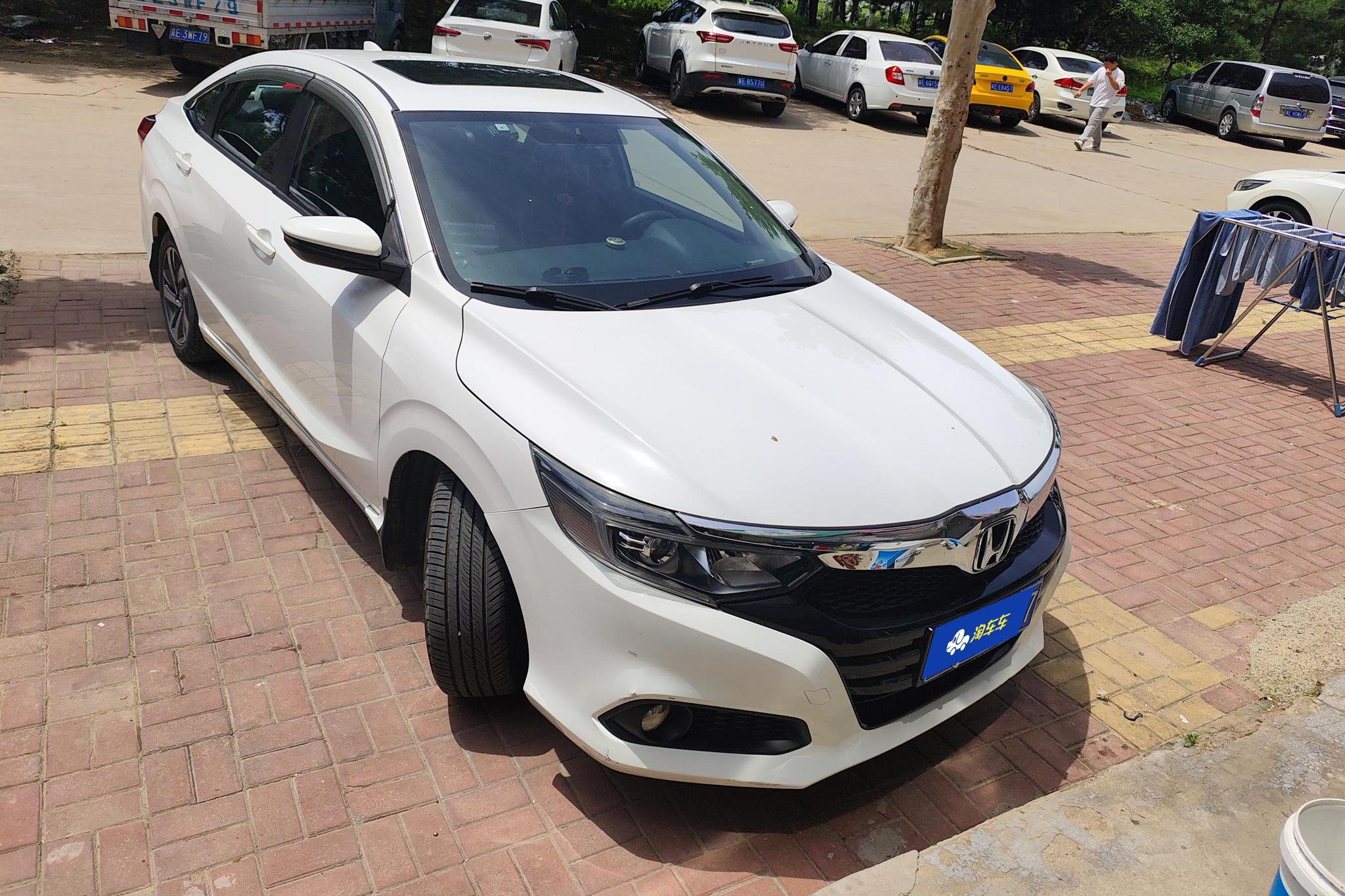 Honda Crider 2019 180Turbo CVT Luxury V