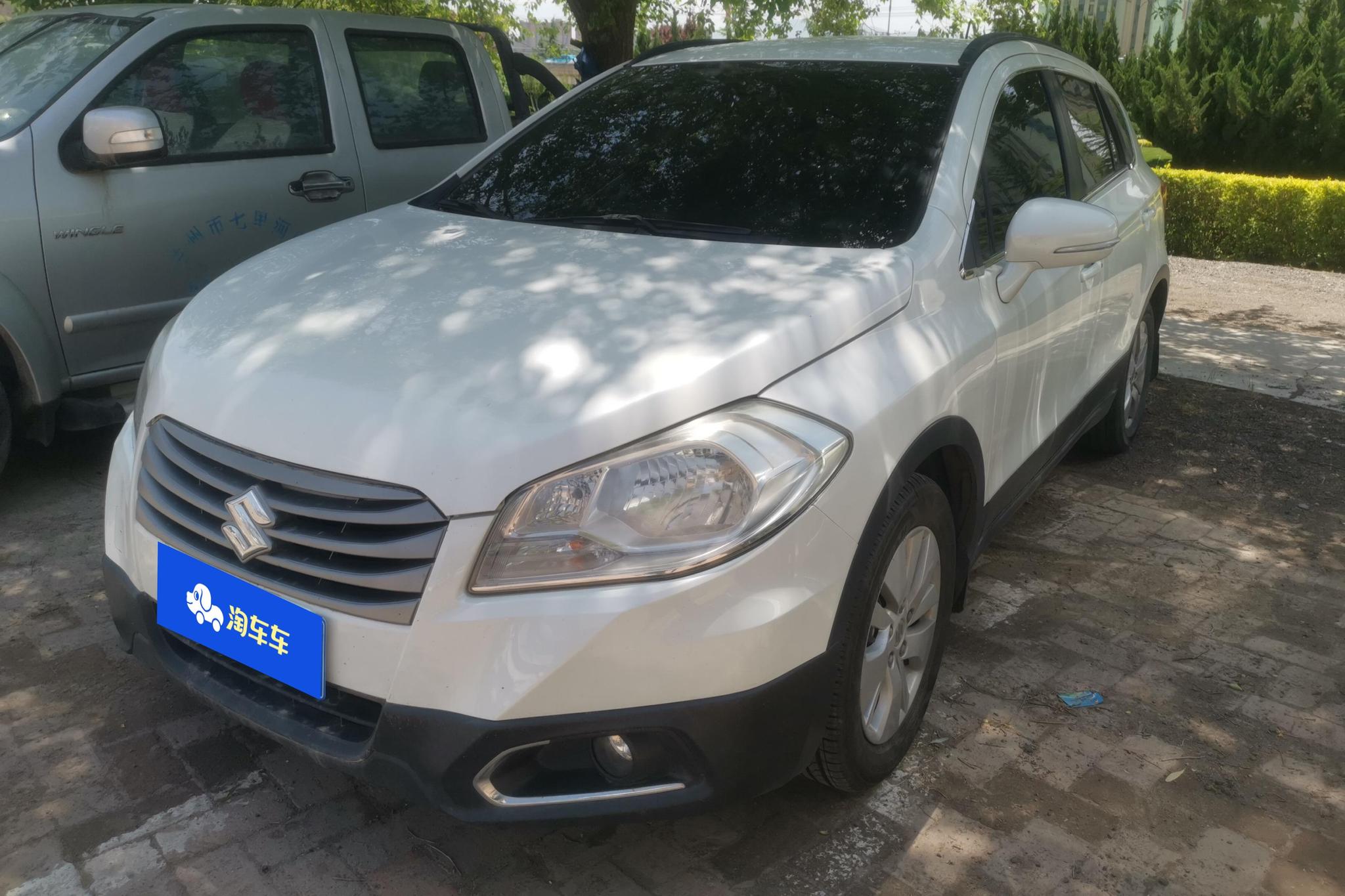 Suzuki S-Cross
