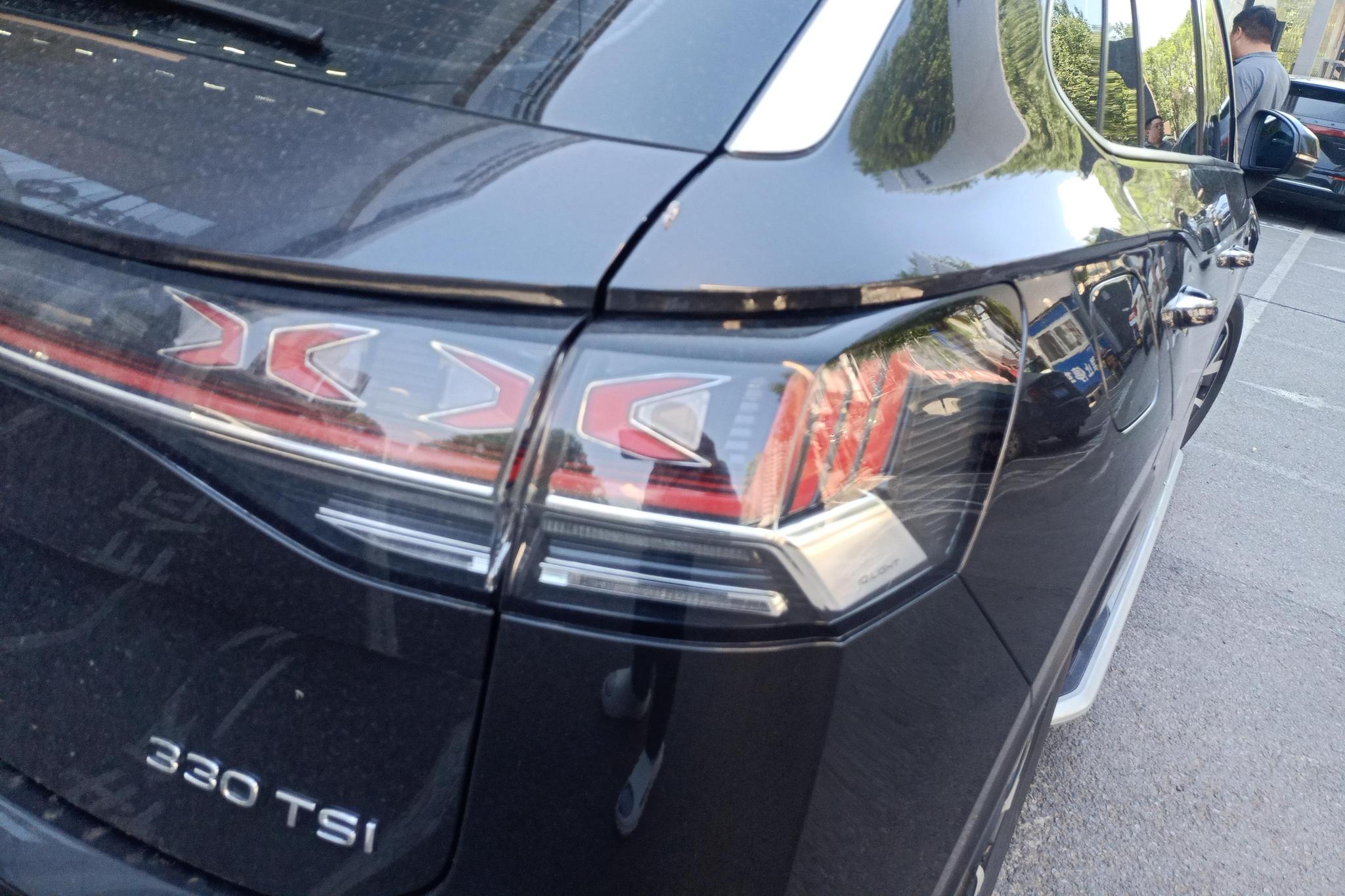 Volkswagen Tayron 2024 330TSI Luxury Plus