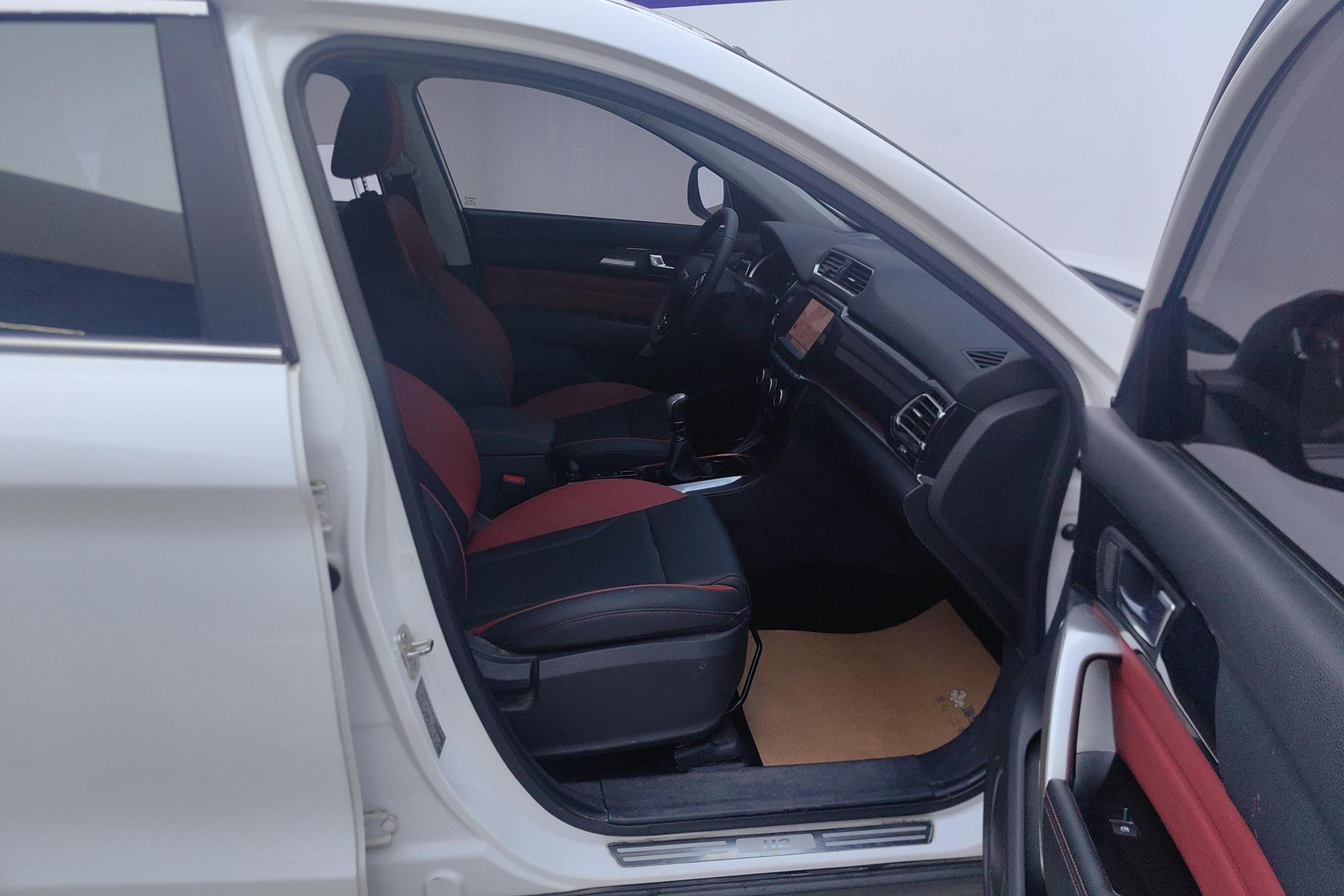 Haval H2 2017 1.5T MT Elite