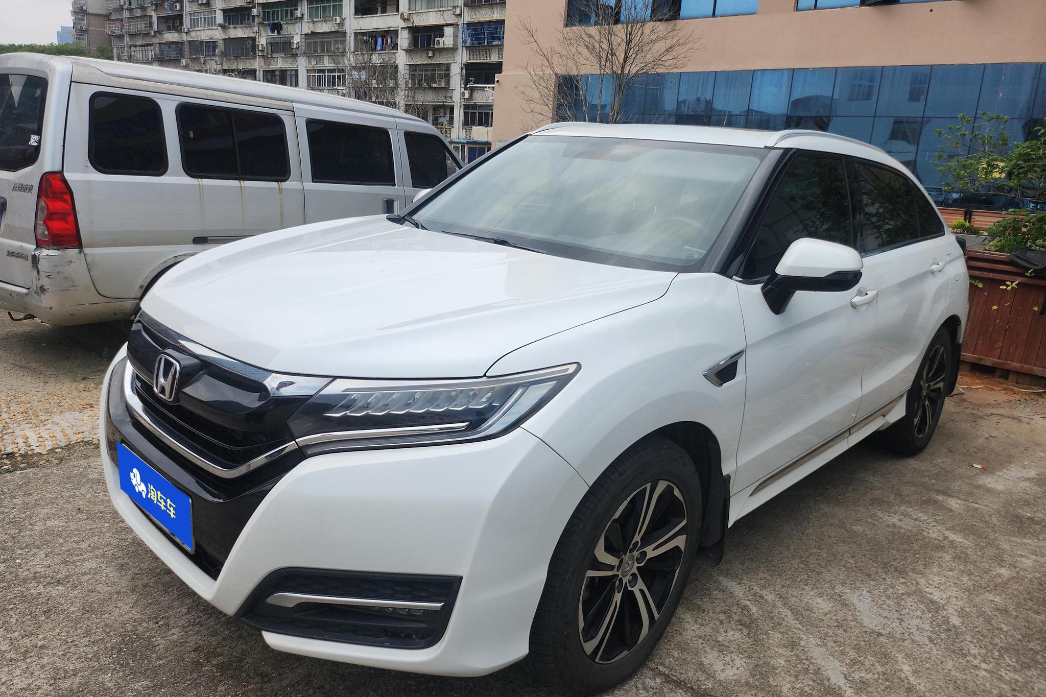 Honda UR-V