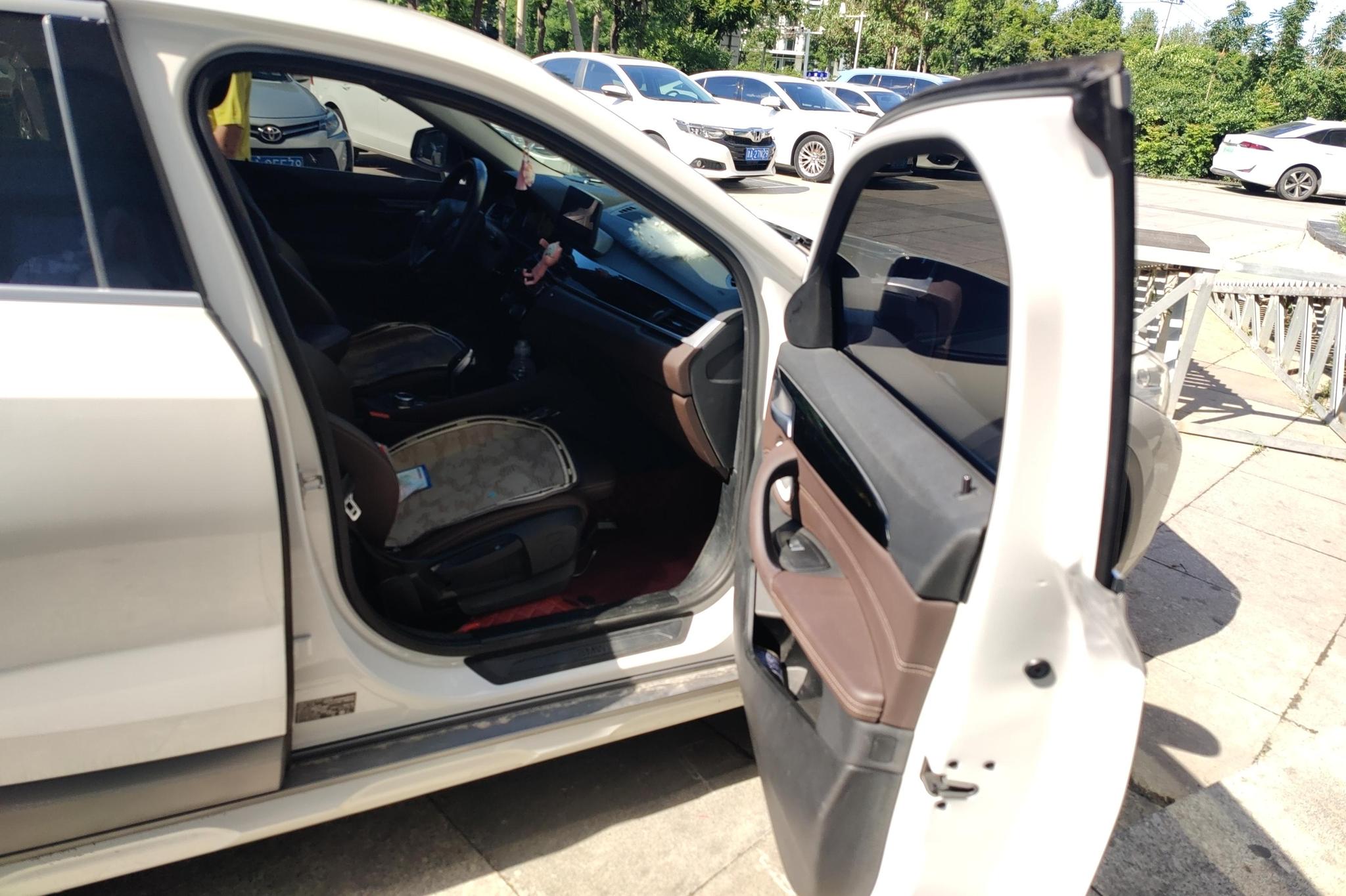 BMW X2 2021 sDrive20i M