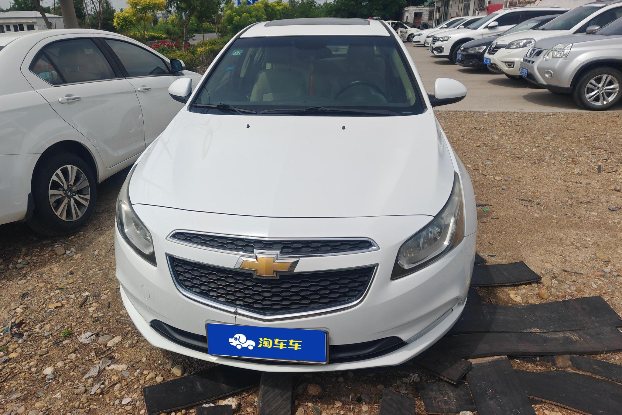 Chevrolet Cruze 2015 1.5L SE MT