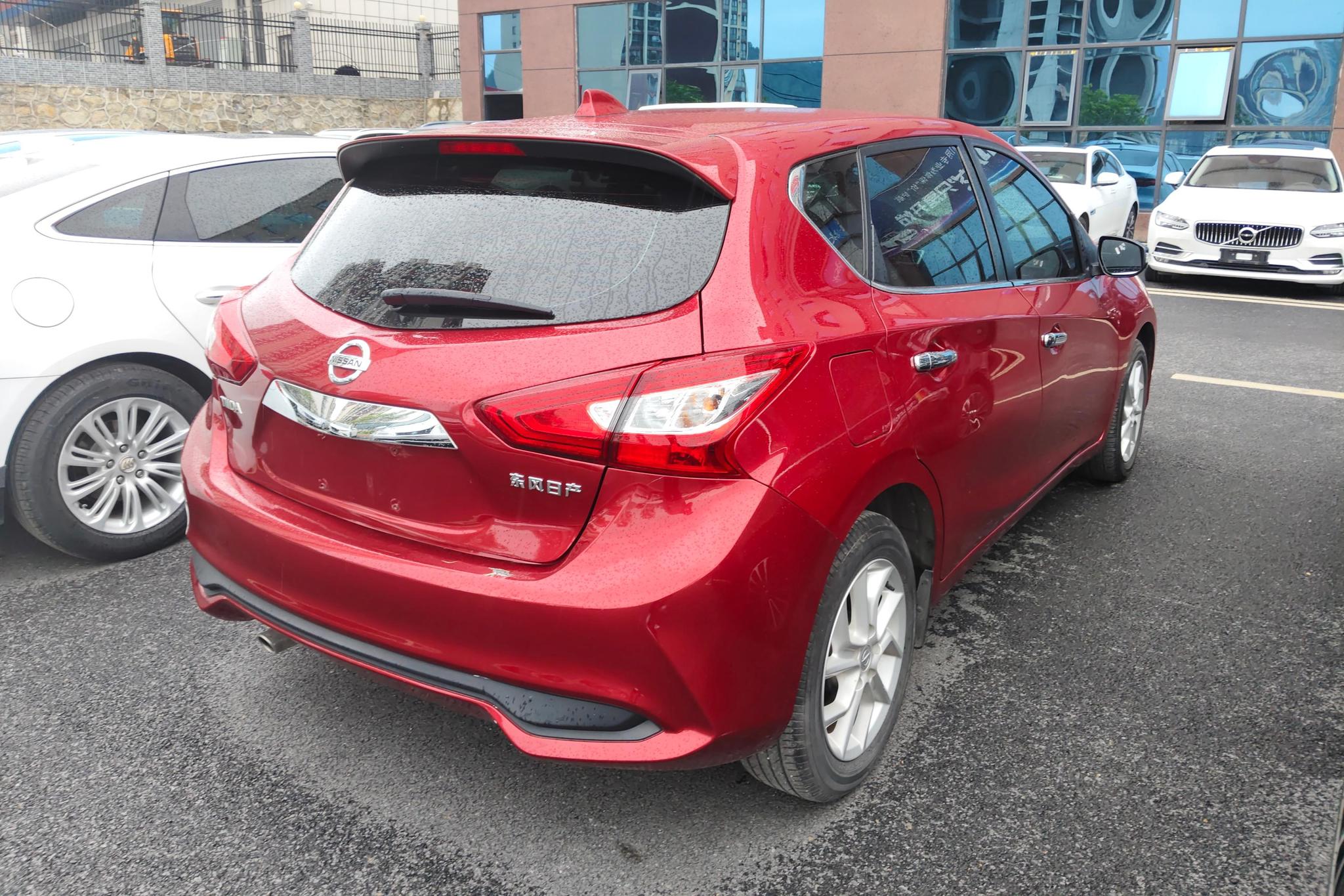 Nissan Tiida 2020 1.6L CVT