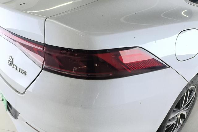 BYD QIN PLUS Hybrid 2021 — фото 5
