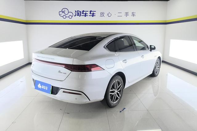BYD QIN PLUS Hybrid 2021 — фото 3