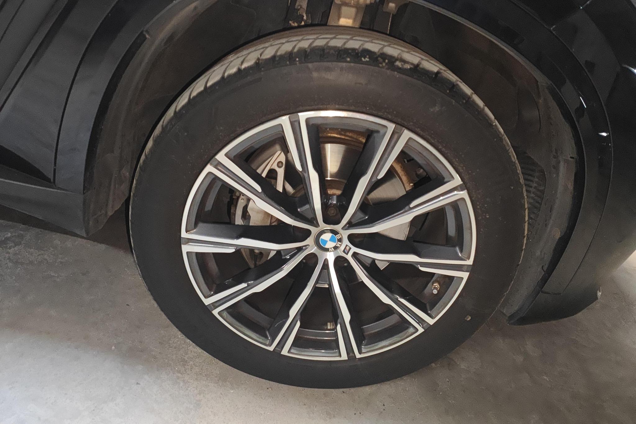 BMW X5 2022 xDrive40i M Sport