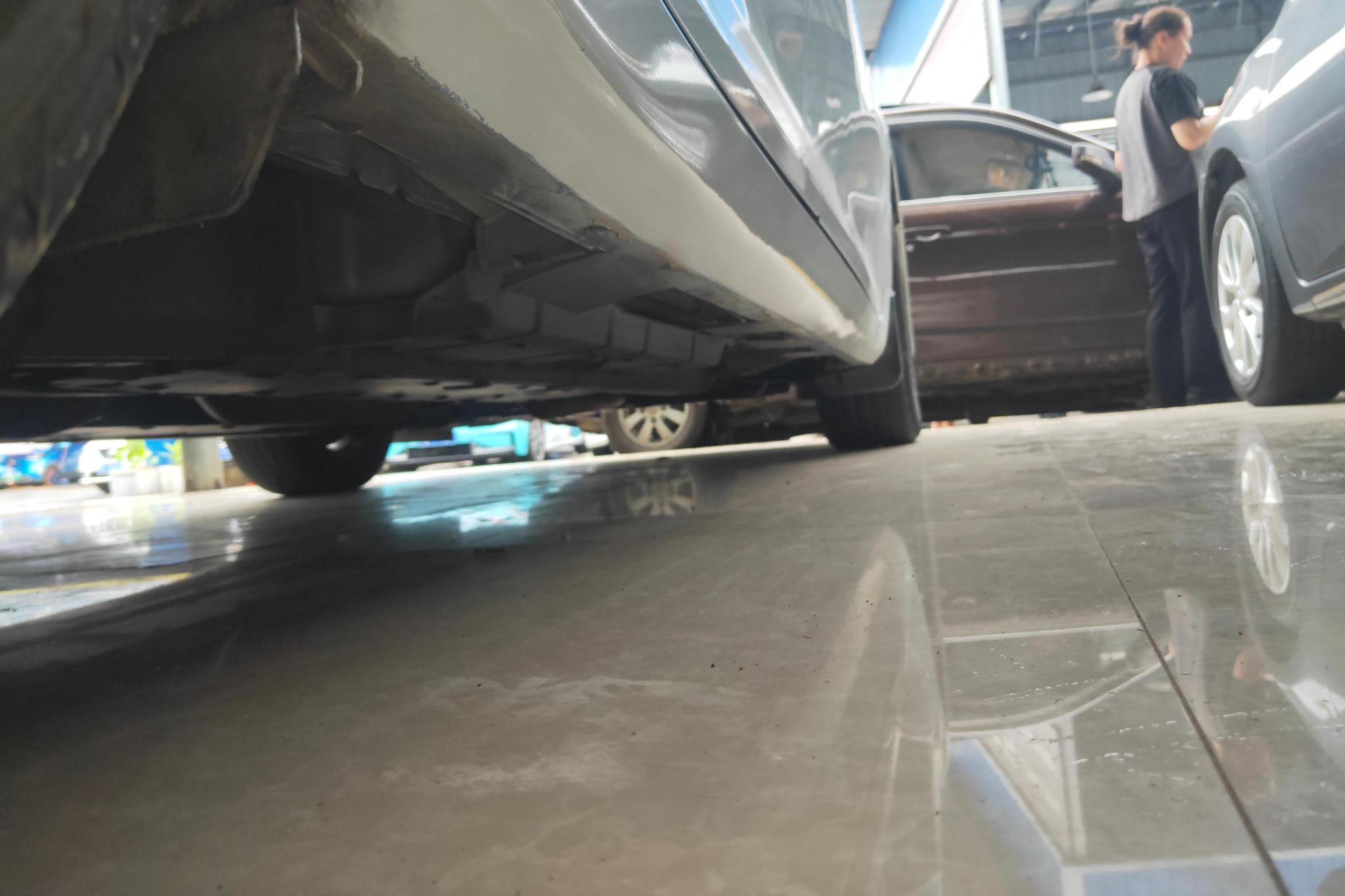 Toyota Camry 2015 2.0G Luxury