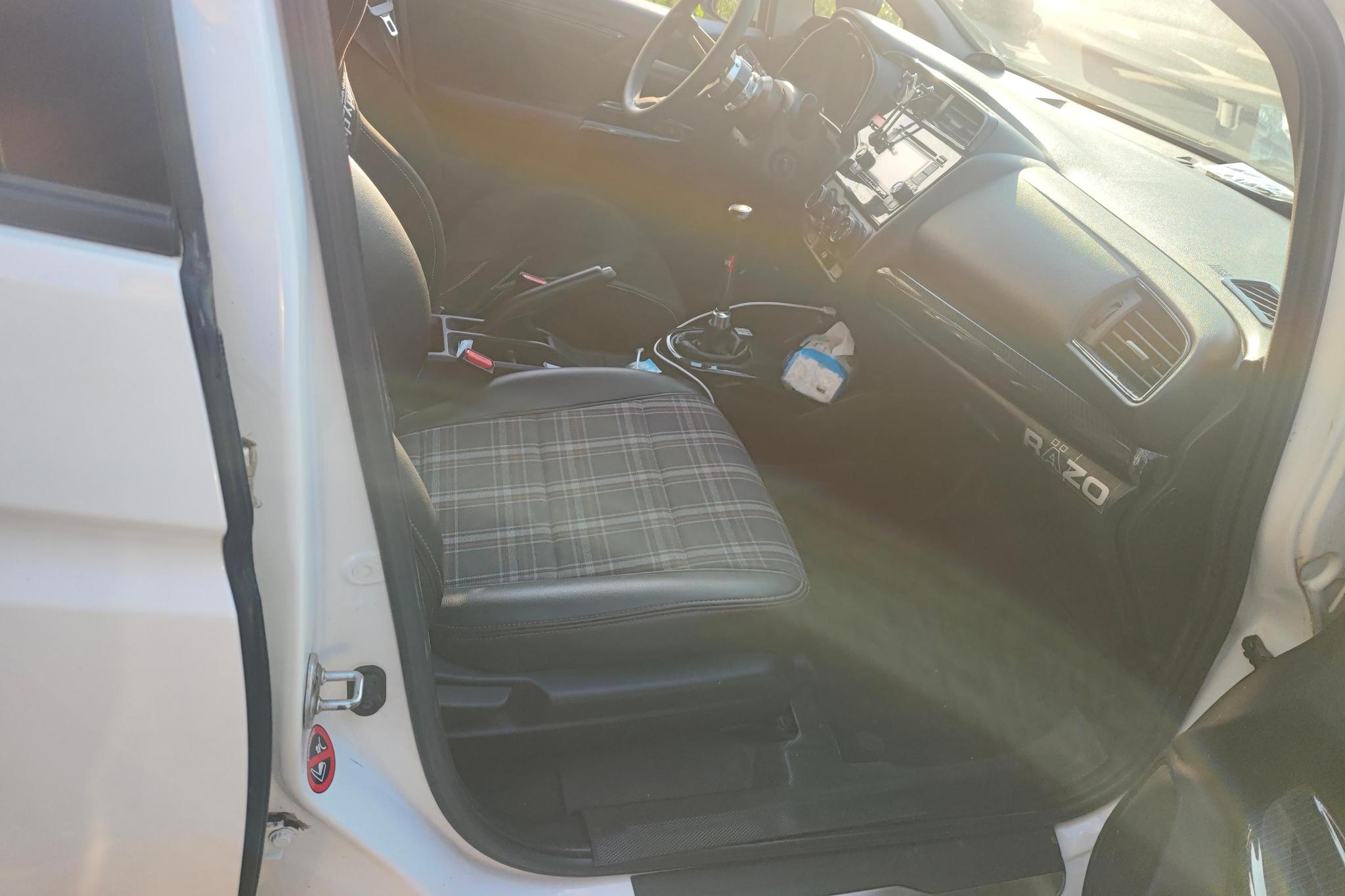 Honda Fit 2014 1.5L LX MT Comfort
