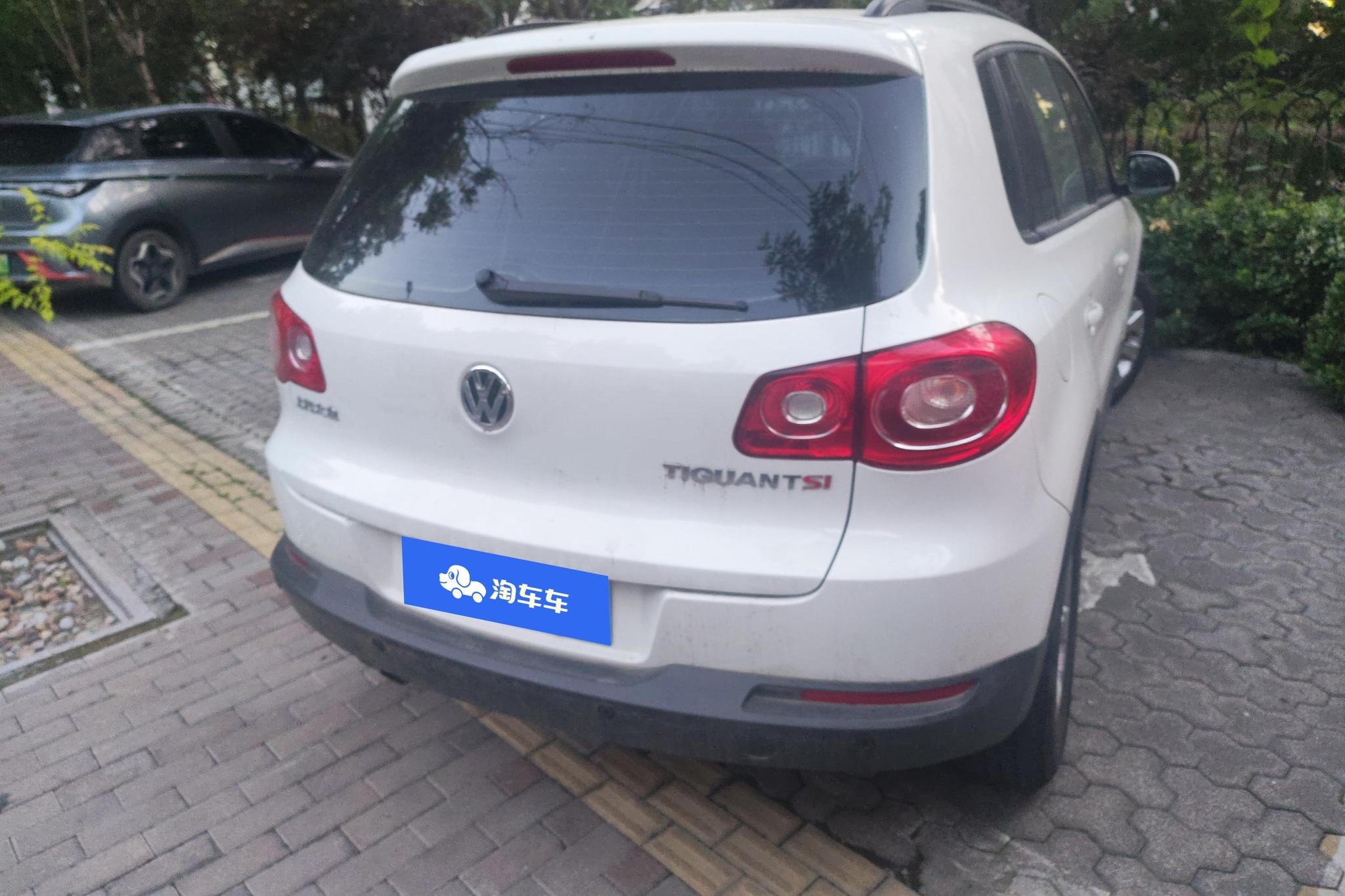 Volkswagen Tiguan 2012 1.8TSI AT